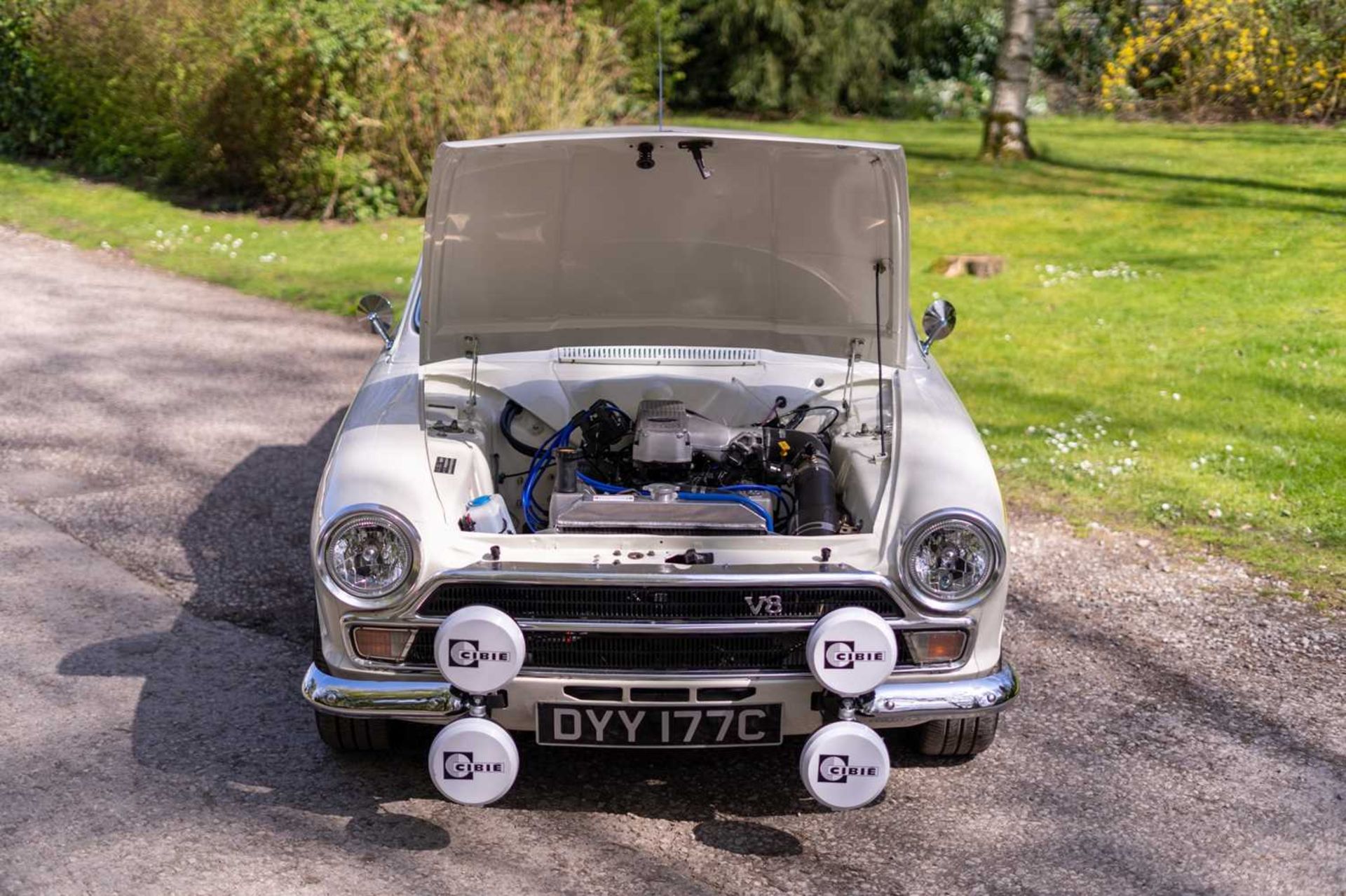 1965 Ford Cortina Super V8 Just 928 miles travelled since the completion  - Image 15 of 71