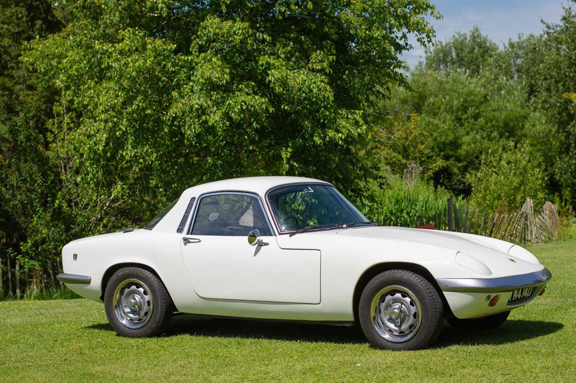 1966 Lotus Elan Fixed Head Coupe Sympathetically restored, equipped with desirable upgrades - Image 5 of 100