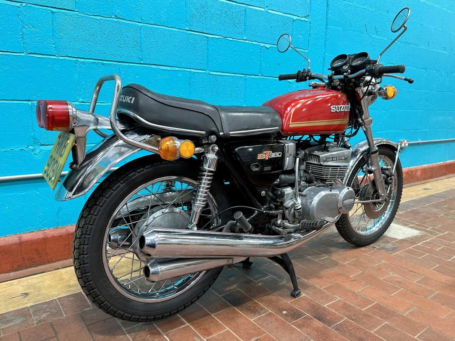 1974 Suzuki GT380 - Bild 9 aus 34