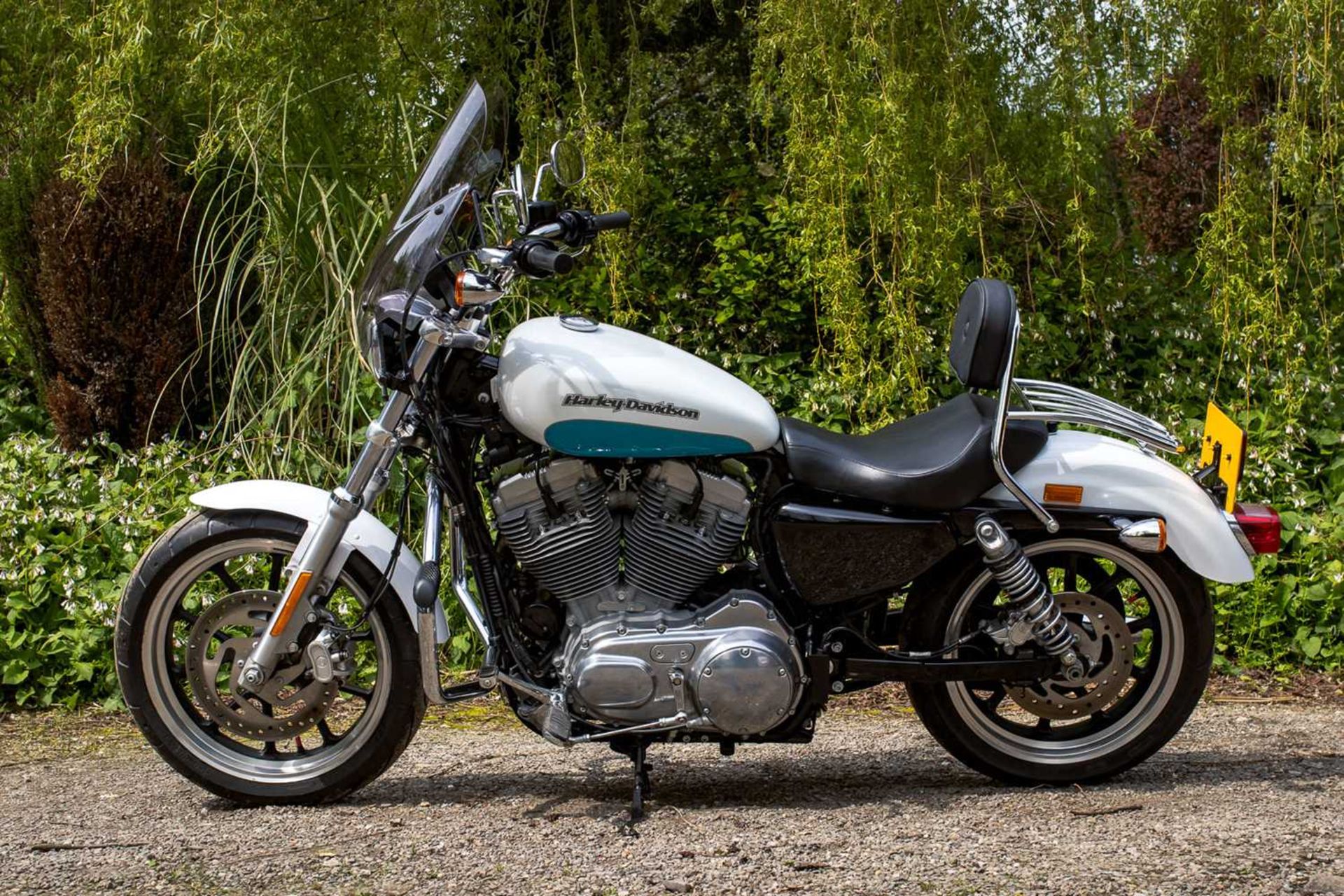 2015 Harley-Davidson XL 883cc Sportster Superlow - Bild 2 aus 39