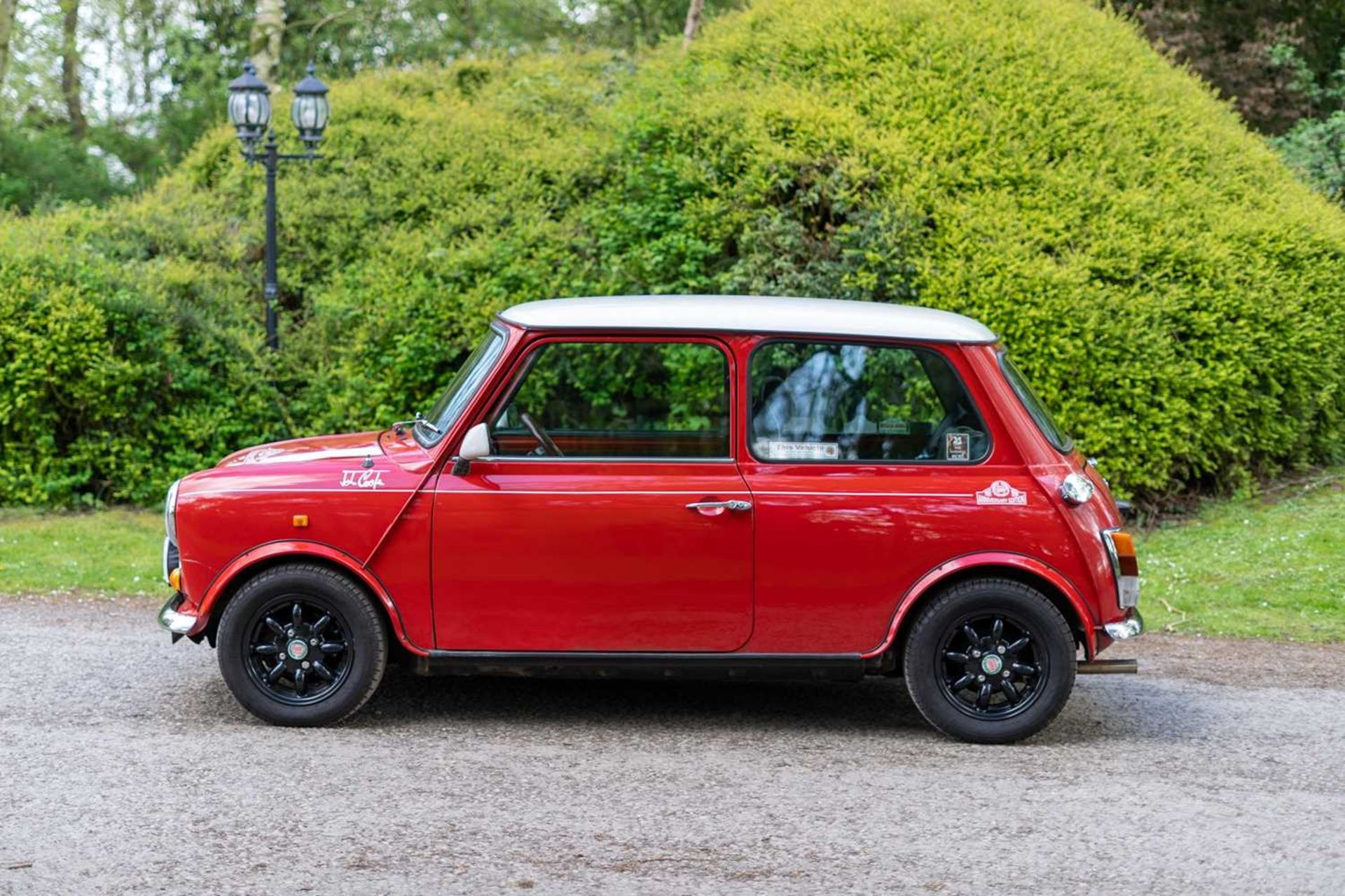 1996 Rover Mini Cooper - 35th Anniversary Edition Factory fitted air conditioning  - Image 6 of 58