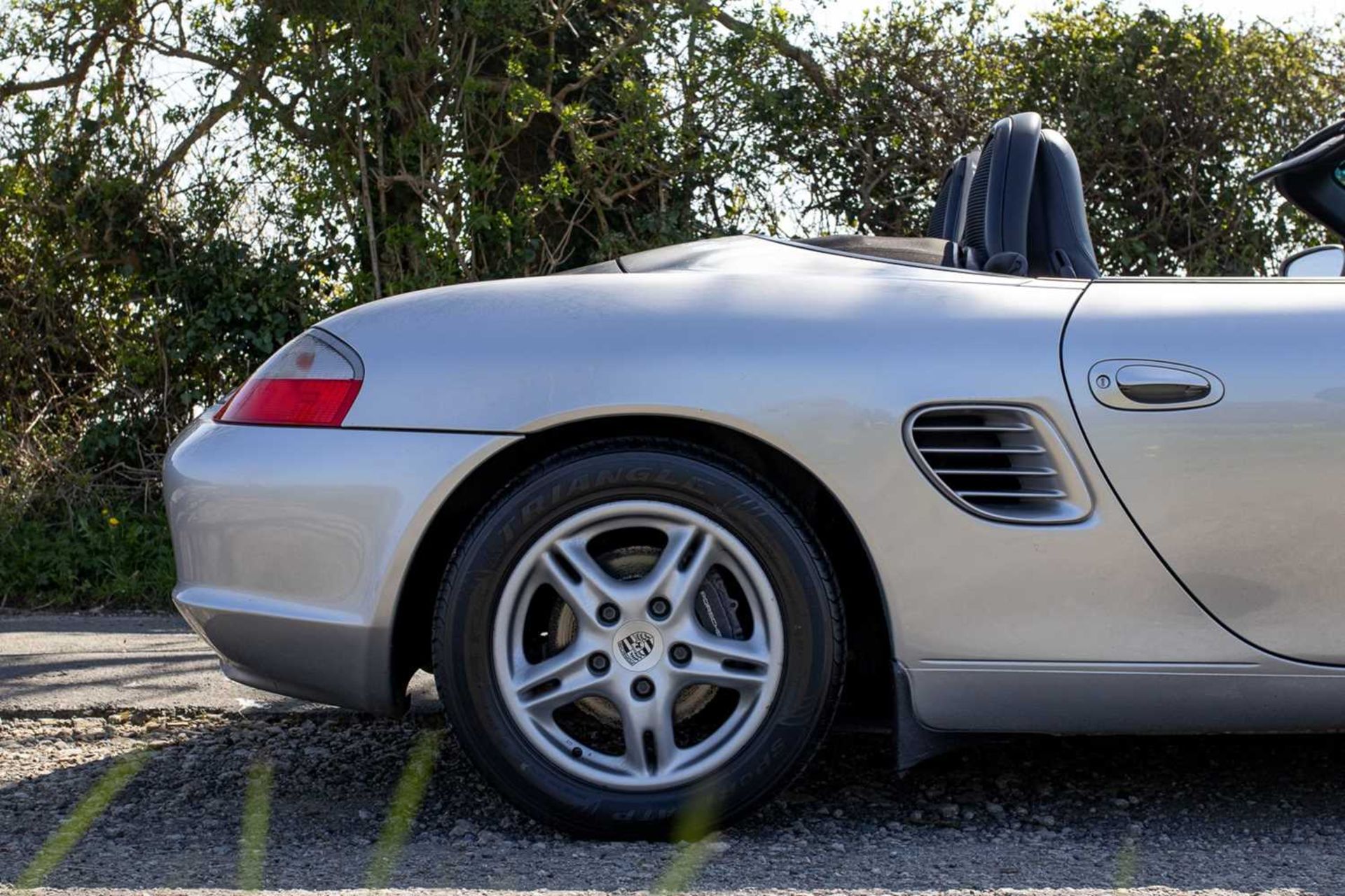 2003 Porsche Boxster 2.7  Desirable manual gearbox  - Image 26 of 85