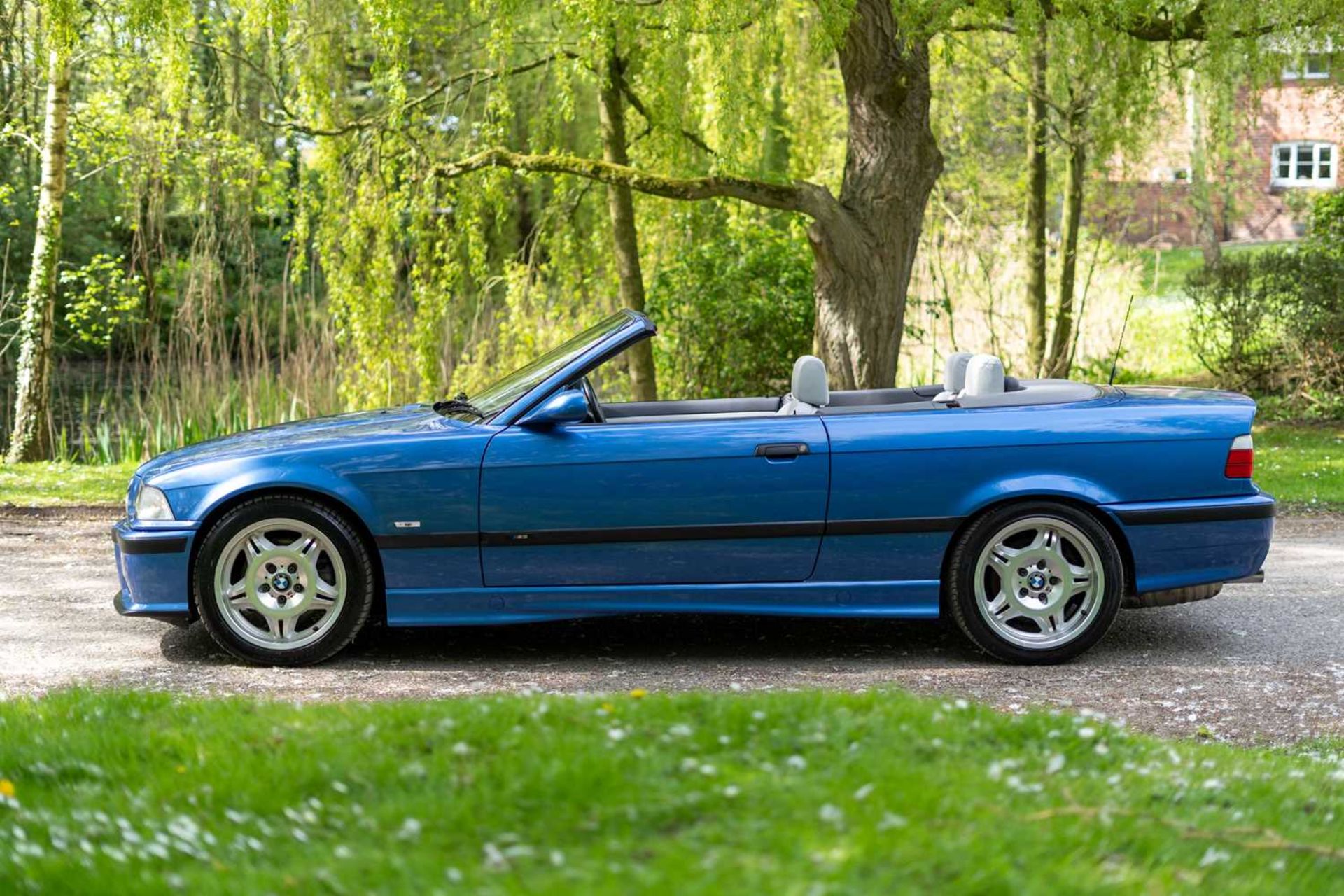 1998 BMW M3 Evolution Convertible Only 54,000 miles and full service history - Image 76 of 89