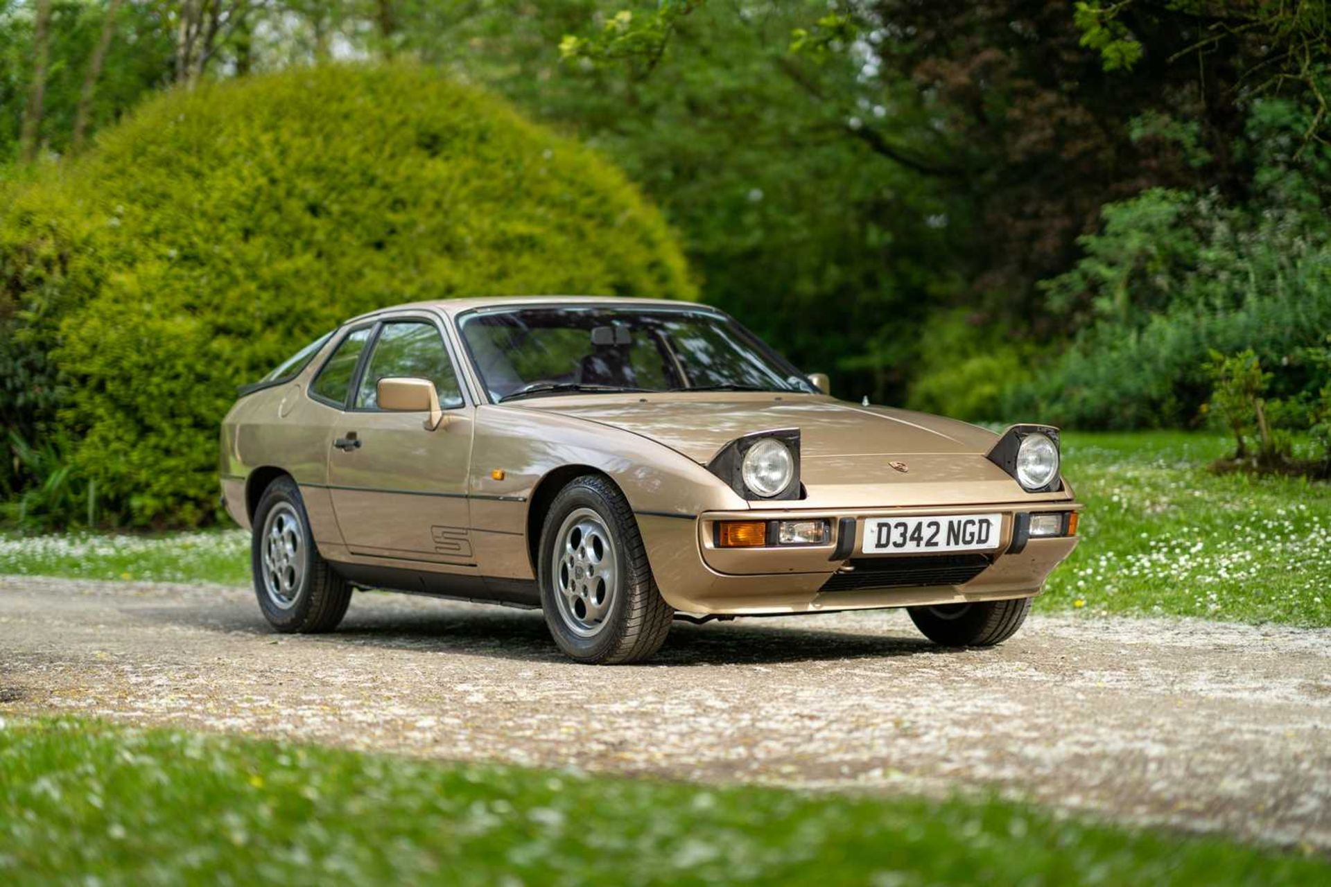 1986 Porsche 924 S - Image 2 of 56