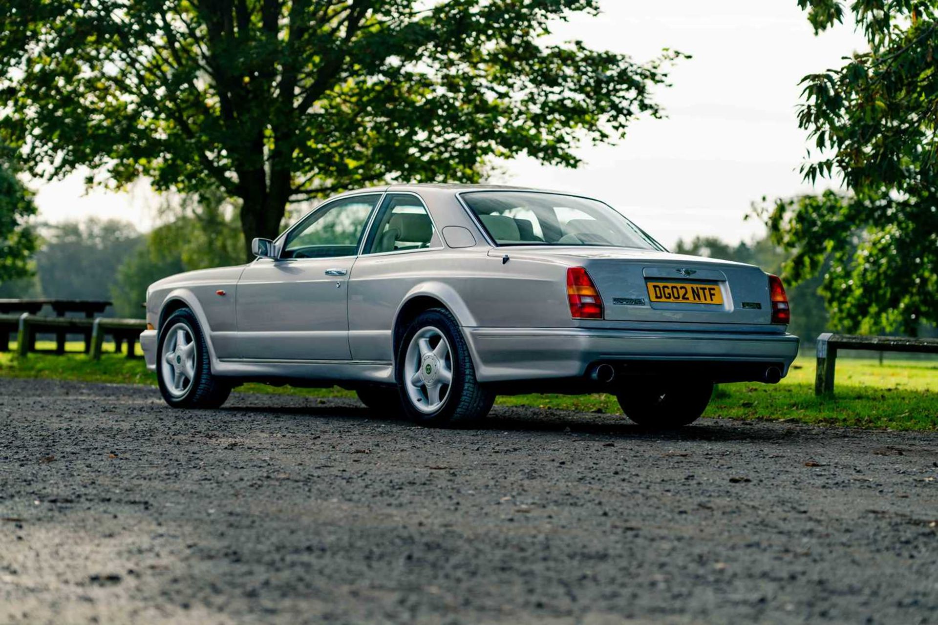 2002 Bentley Continental R Mulliner Desirable wide-body, Mulliner specification and believed to be o - Image 7 of 60