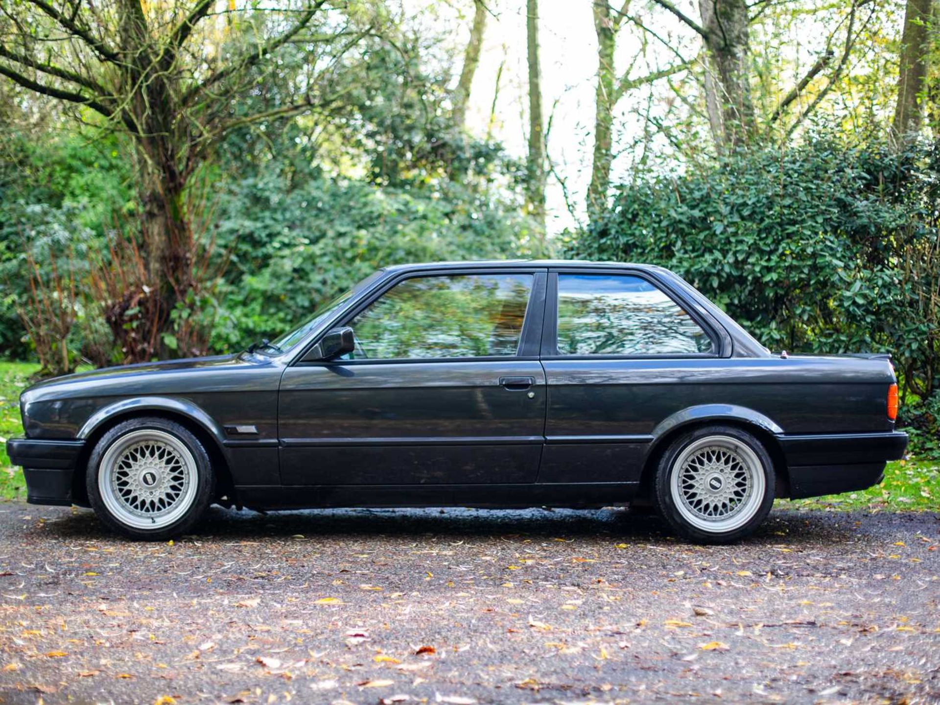 1990 BMW 318i Lux ***NO RESERVE*** A nine-keeper, 160k-mile example, with full service history  - Image 4 of 39