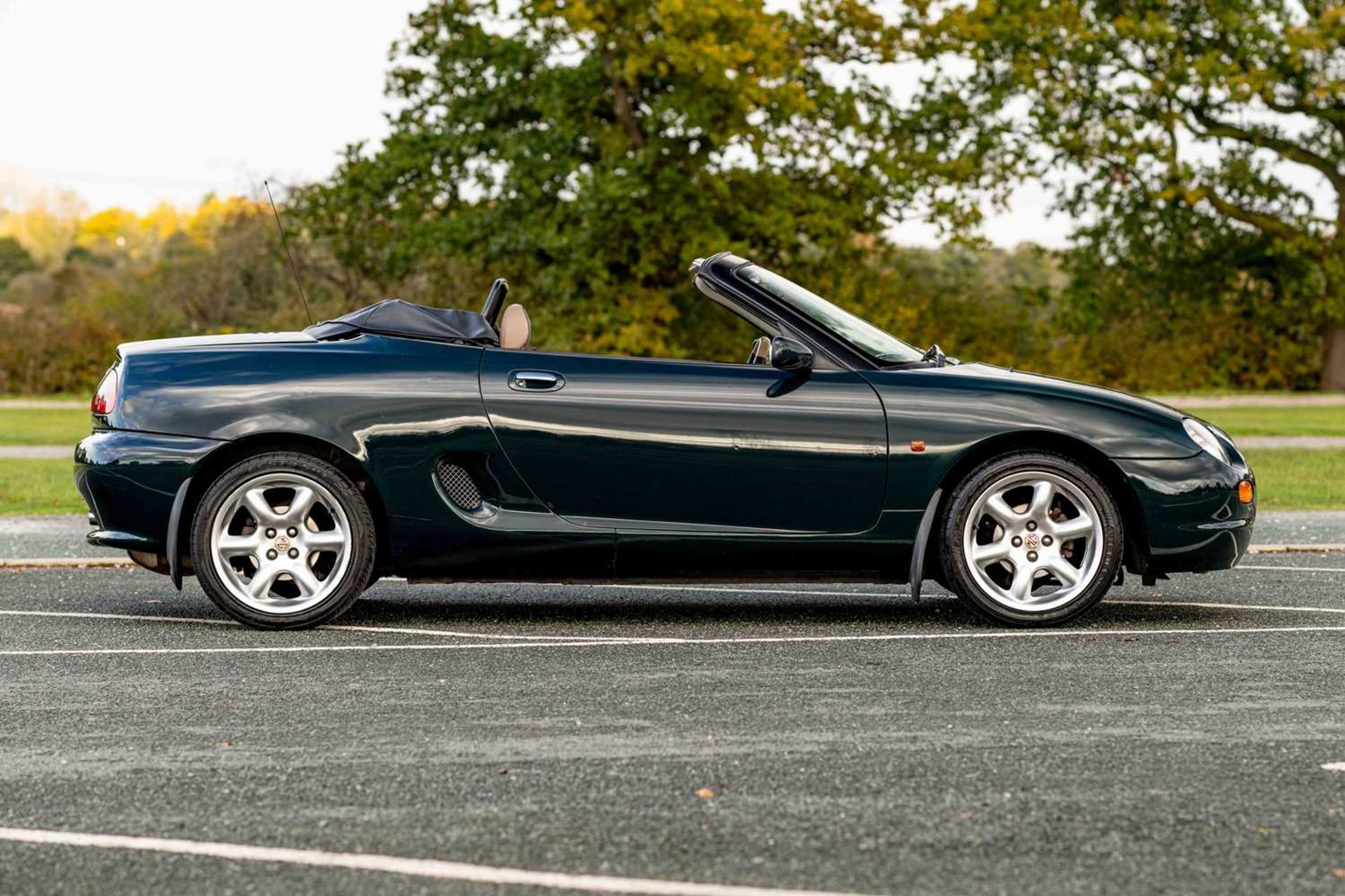 1998 MGF 1.8 VVC Abingdon Roadster  *** NO RESERVE*** Special edition of just 356, powered by the la - Image 14 of 52
