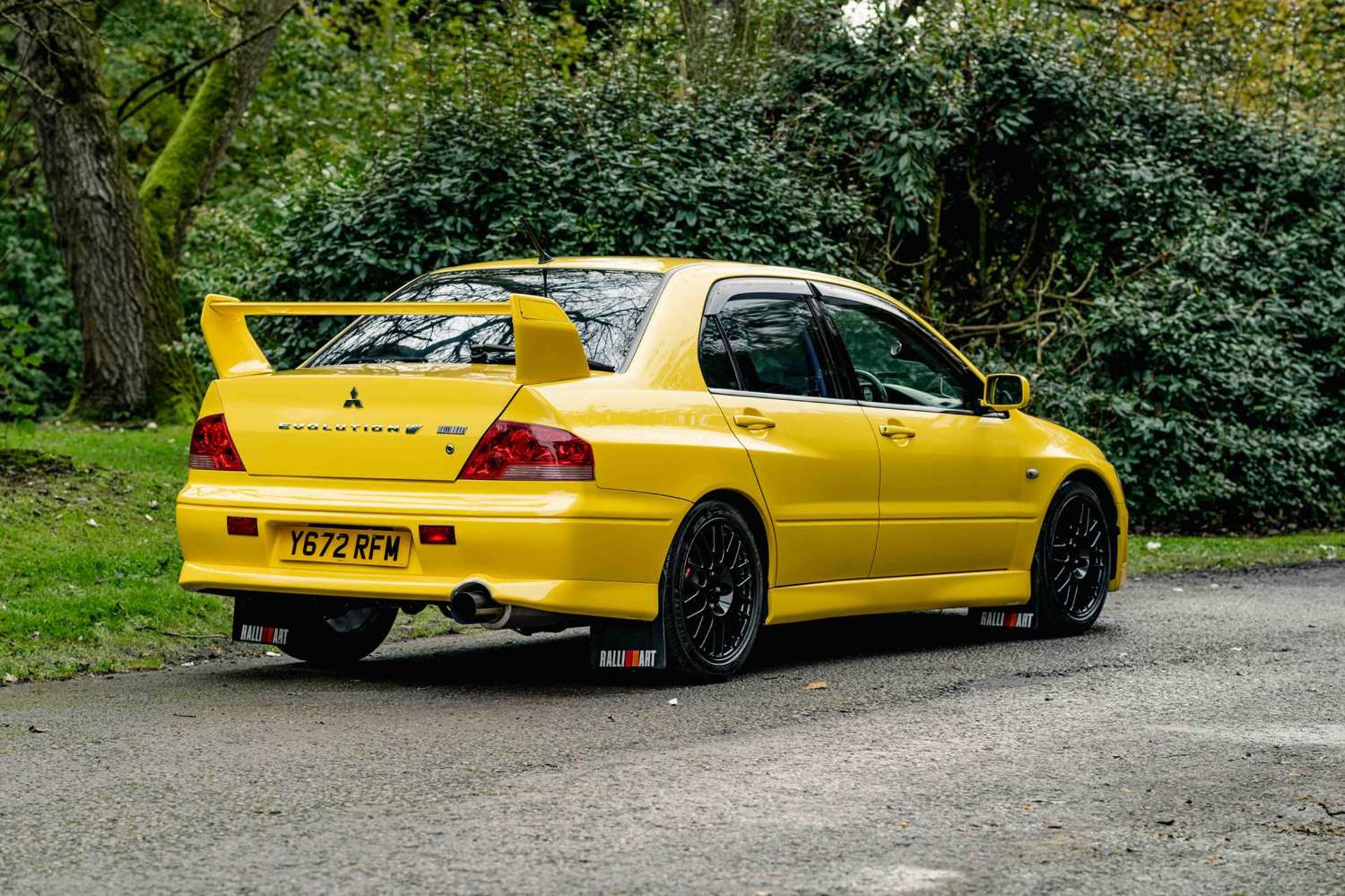 2001 Mitsubishi Lancer Evolution VII Subtly upgraded and previous long-term (seventeen year) ownersh - Image 13 of 64