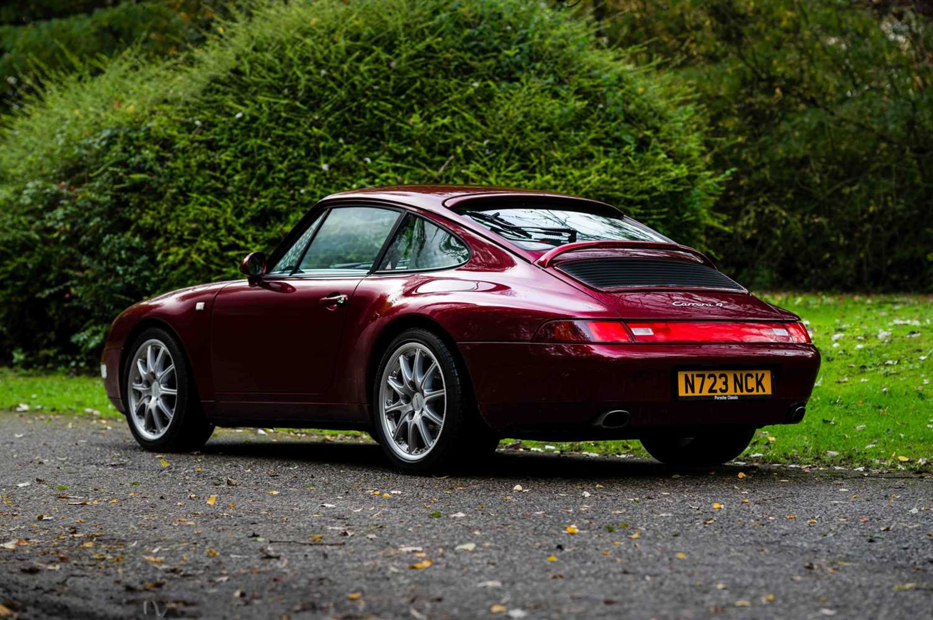 1996 Porsche 911 Carrera 4 Two-owner, 64k mile example with full service history. Rides on upgraded  - Image 7 of 64