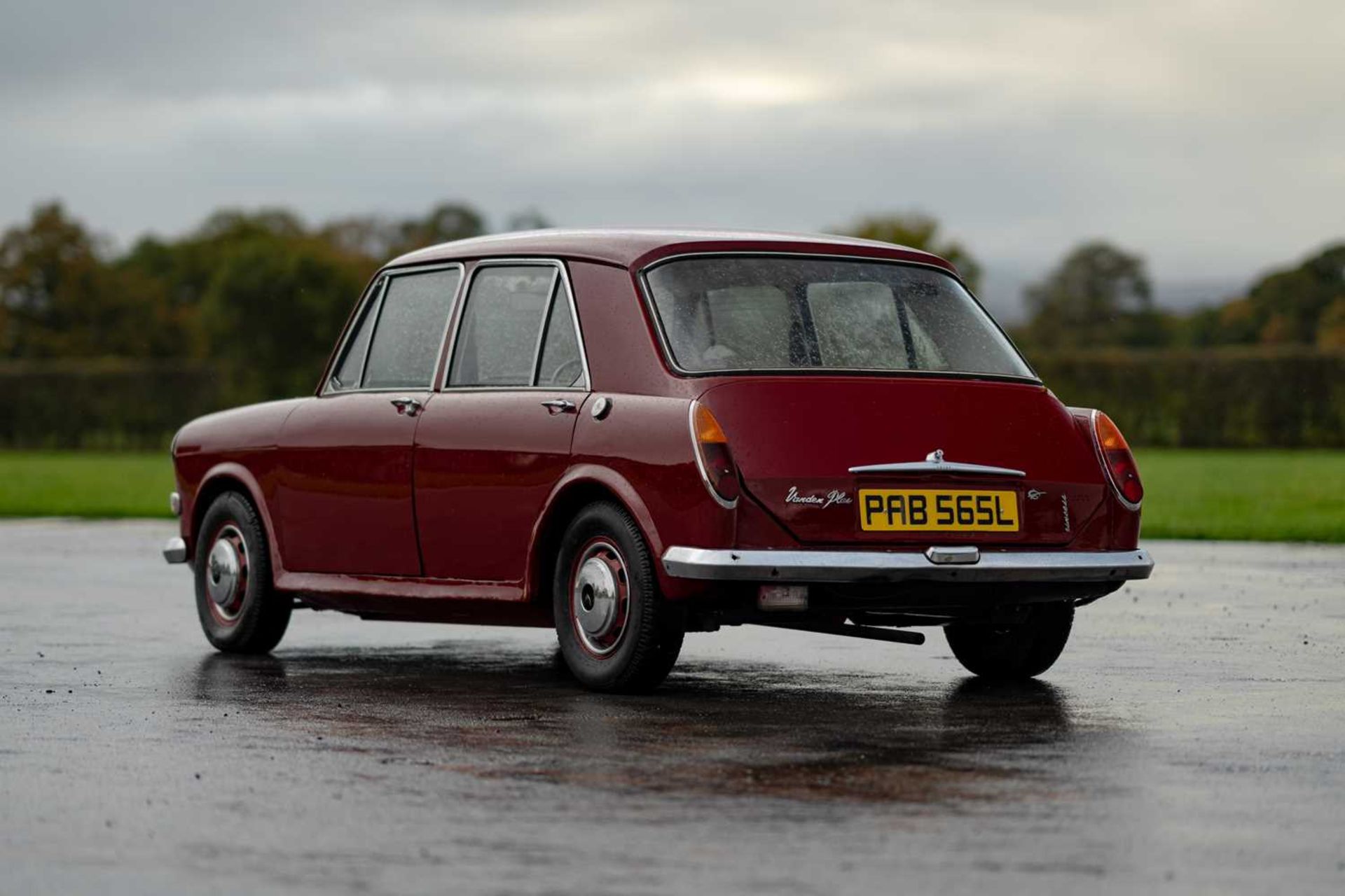 1972 Vanden Plas Princess 1300 Rumoured to be one of just 28 survivors still registered for UK roads - Image 7 of 53