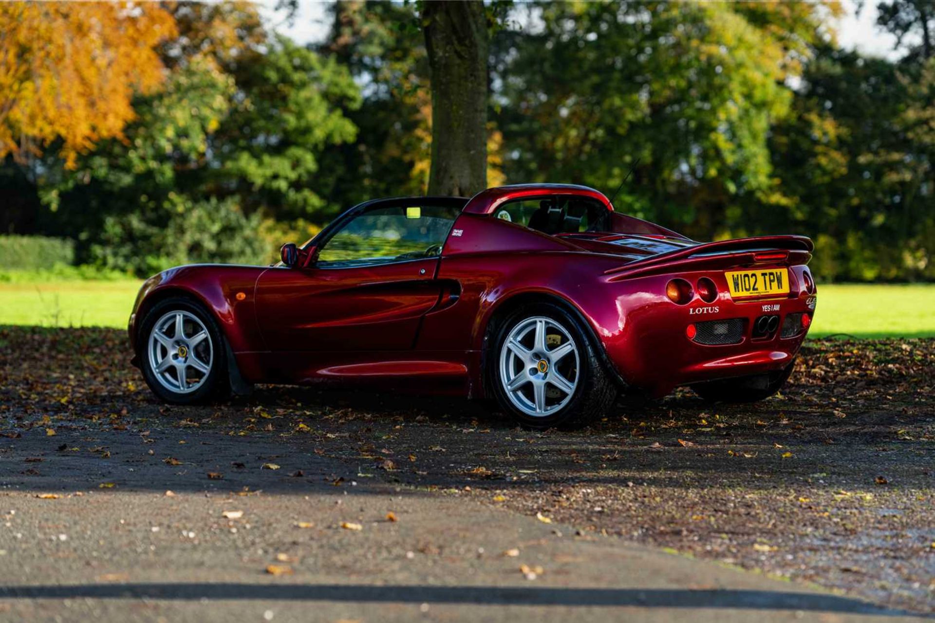 2000 Lotus Elise 111S A five-keeper, 68,085-mile example, upgraded with Corbeau race seat / harness  - Image 7 of 51