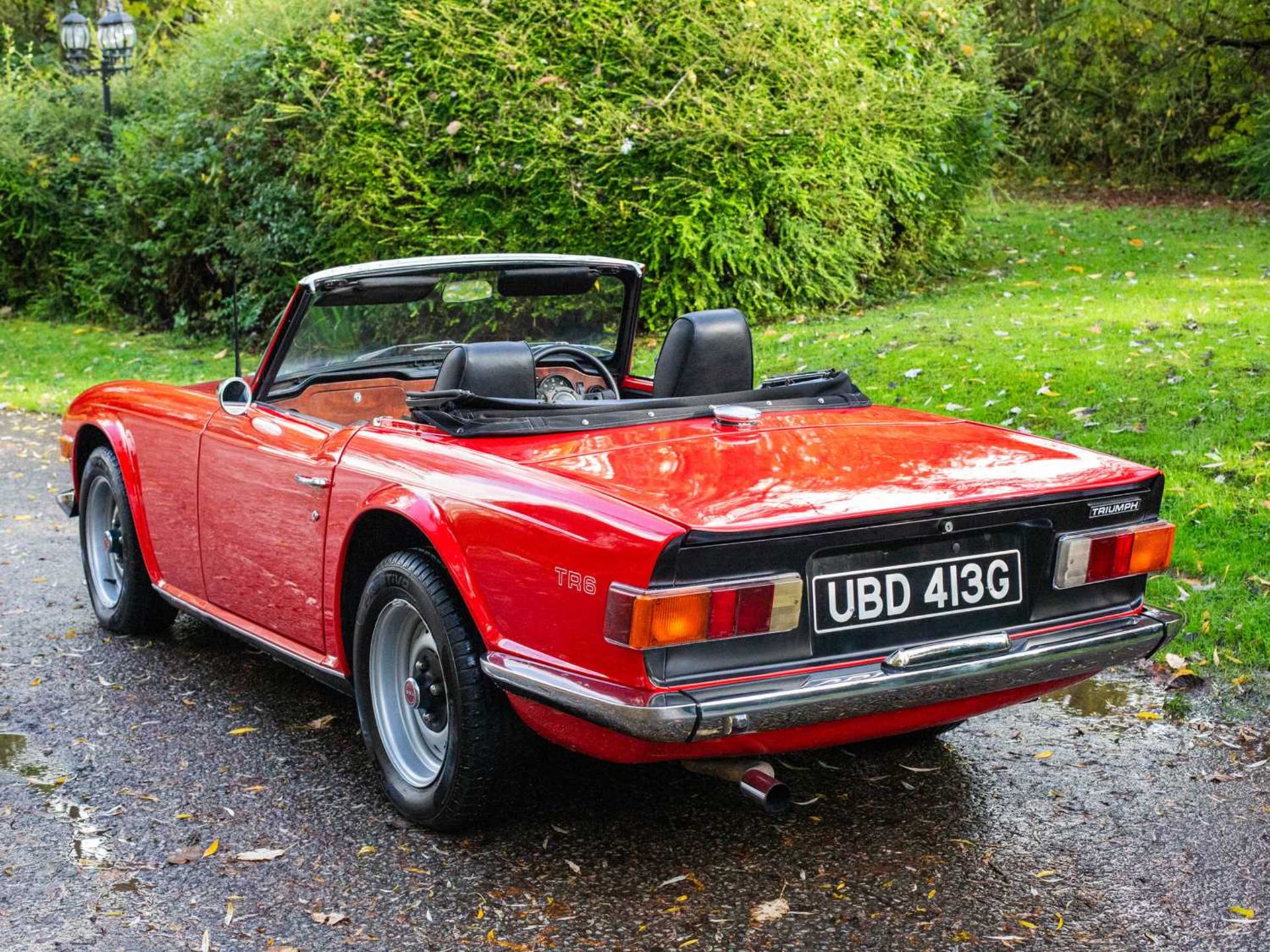 1969 Triumph TR6 Repatriated in 2020, converted to RHD and equipped with UK-specification SU carbure - Image 8 of 53