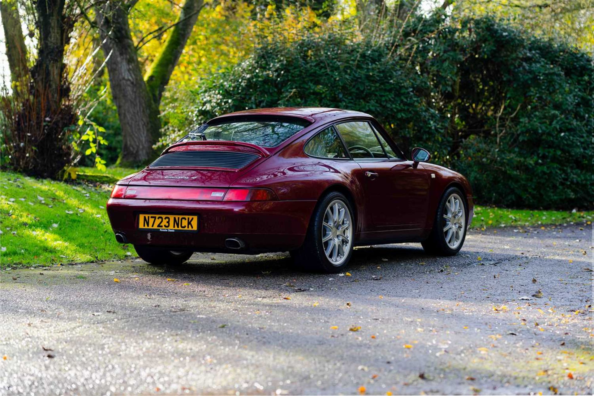 1996 Porsche 911 Carrera 4 Two-owner, 64k mile example with full service history. Rides on upgraded  - Image 11 of 64