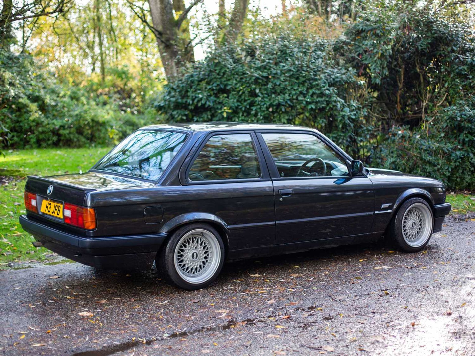 1990 BMW 318i Lux ***NO RESERVE*** A nine-keeper, 160k-mile example, with full service history  - Image 7 of 39