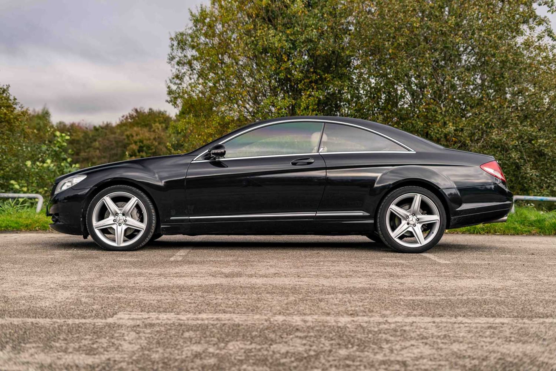 2008 Mercedes CL500 Four-keeper example of Mercedes’ flagship 2+2 coupe, with full service history a - Image 6 of 61