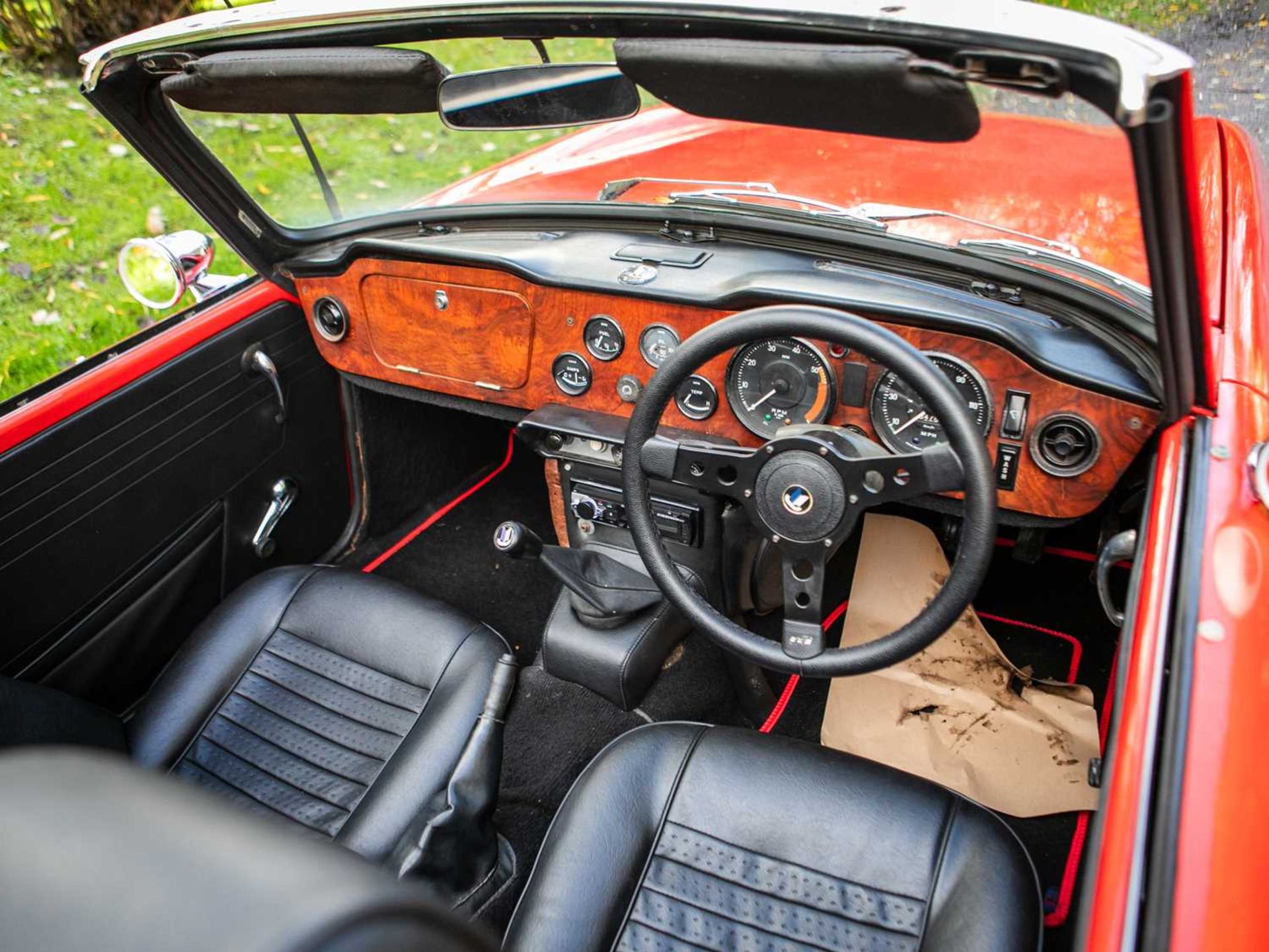1969 Triumph TR6 Repatriated in 2020, converted to RHD and equipped with UK-specification SU carbure - Image 33 of 53
