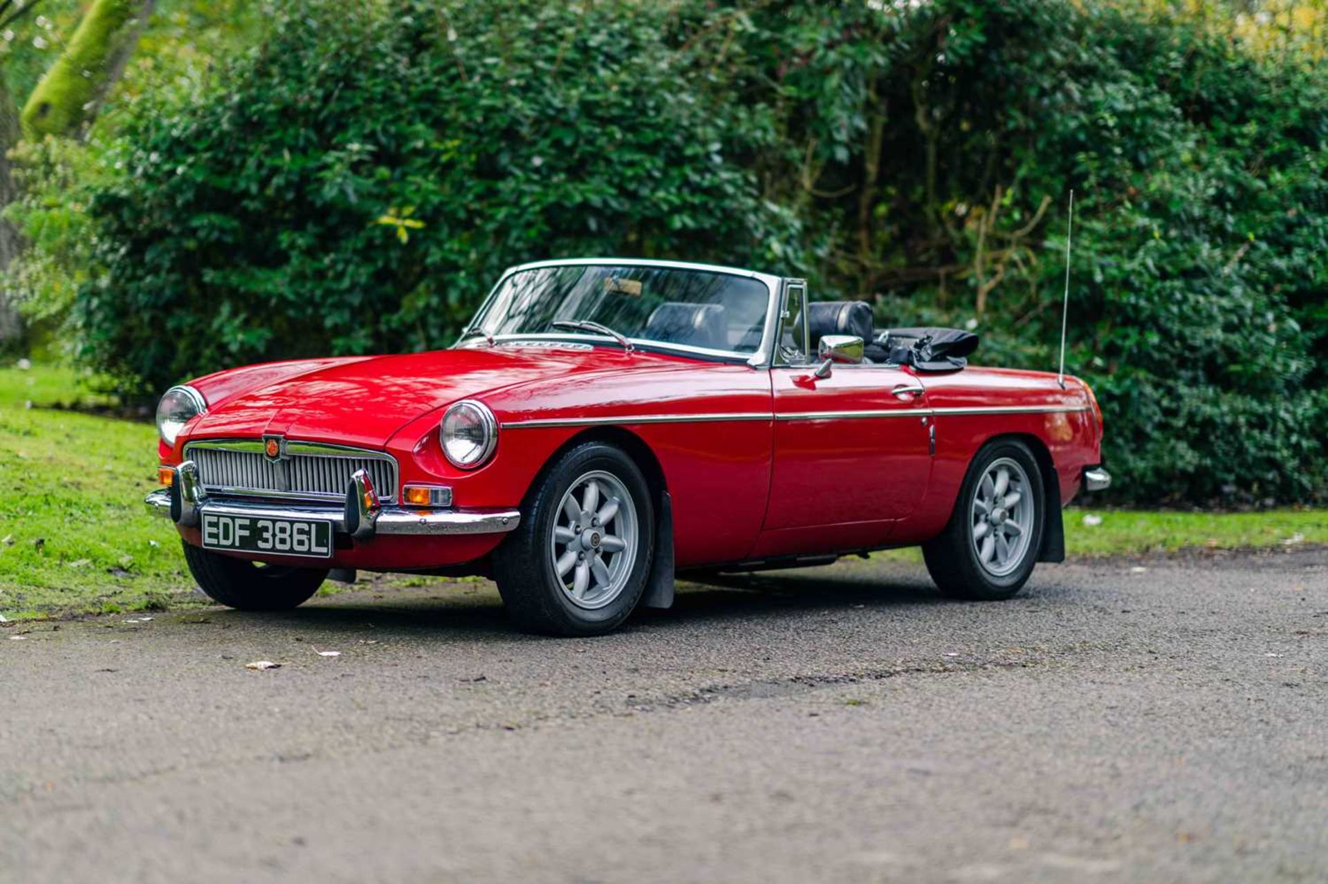 1972 MG B Roadster ***NO RESERVE*** Fast-road specification, with an Oselli-built 1950cc powerplant - Image 7 of 48