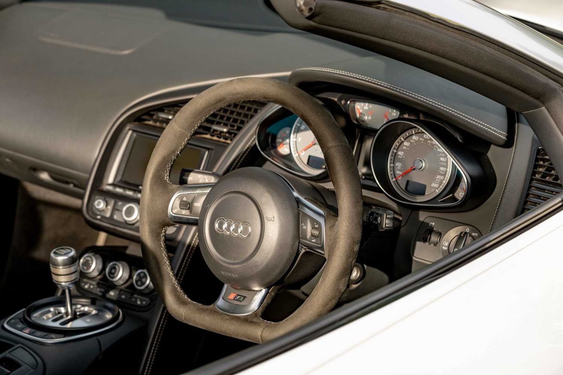 2010 Audi R8 Spyder V8 Specified in Suzuka Grey, with a Black Nappa leather interior and just 22,500 - Image 50 of 57