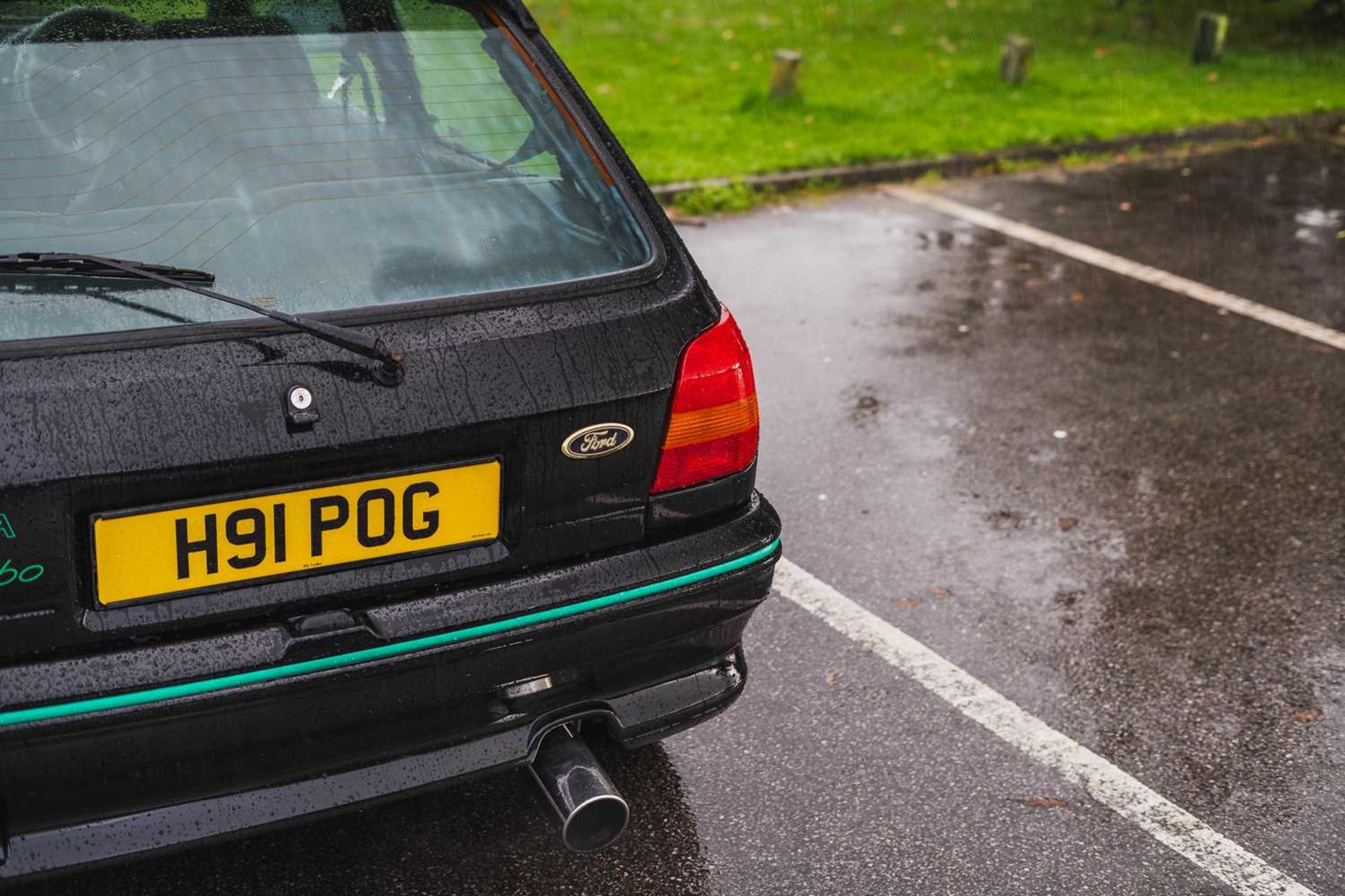 1991 Ford Fiesta RS Turbo Largely-original, save for the fitment of Mondeo-type alloy wheels  - Image 18 of 45