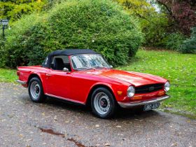 1969 Triumph TR6 Repatriated in 2020, converted to RHD and equipped with UK-specification SU carbure