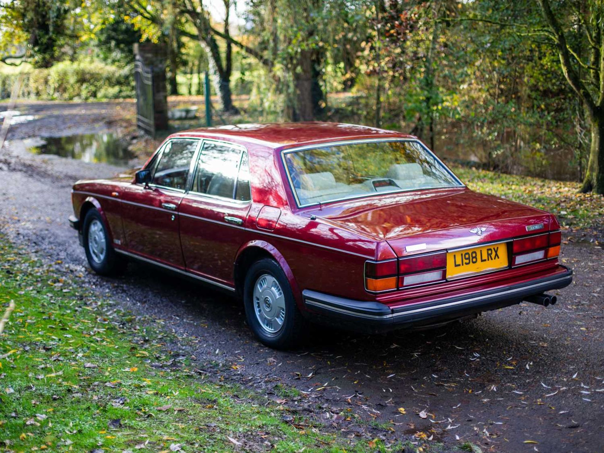 1994 Bentley Brooklands ***NO RESERVE*** Recently the subject of much maintenance to the drivetrain, - Image 6 of 44