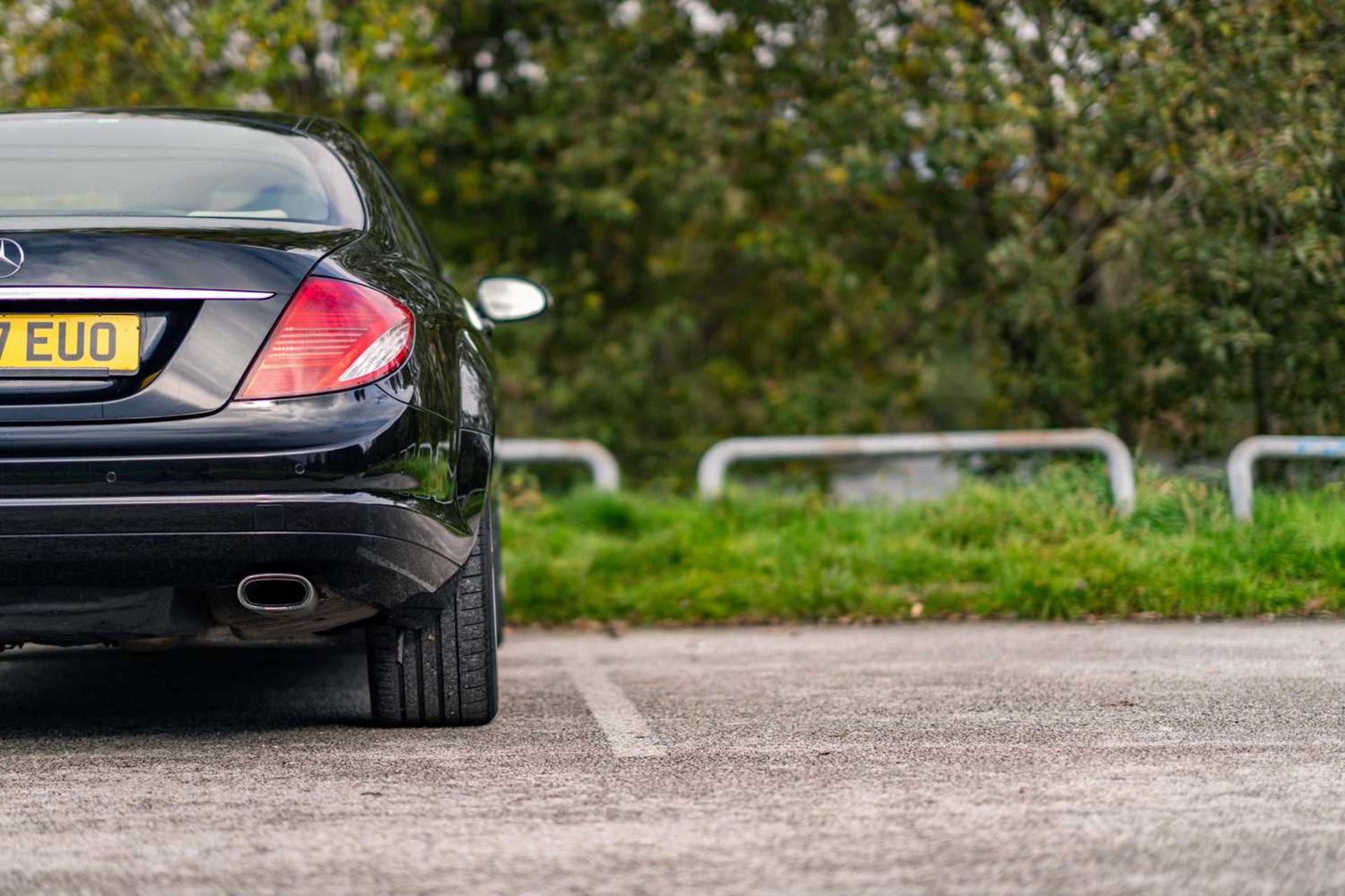 2008 Mercedes CL500 Four-keeper example of Mercedes’ flagship 2+2 coupe, with full service history a - Image 10 of 61