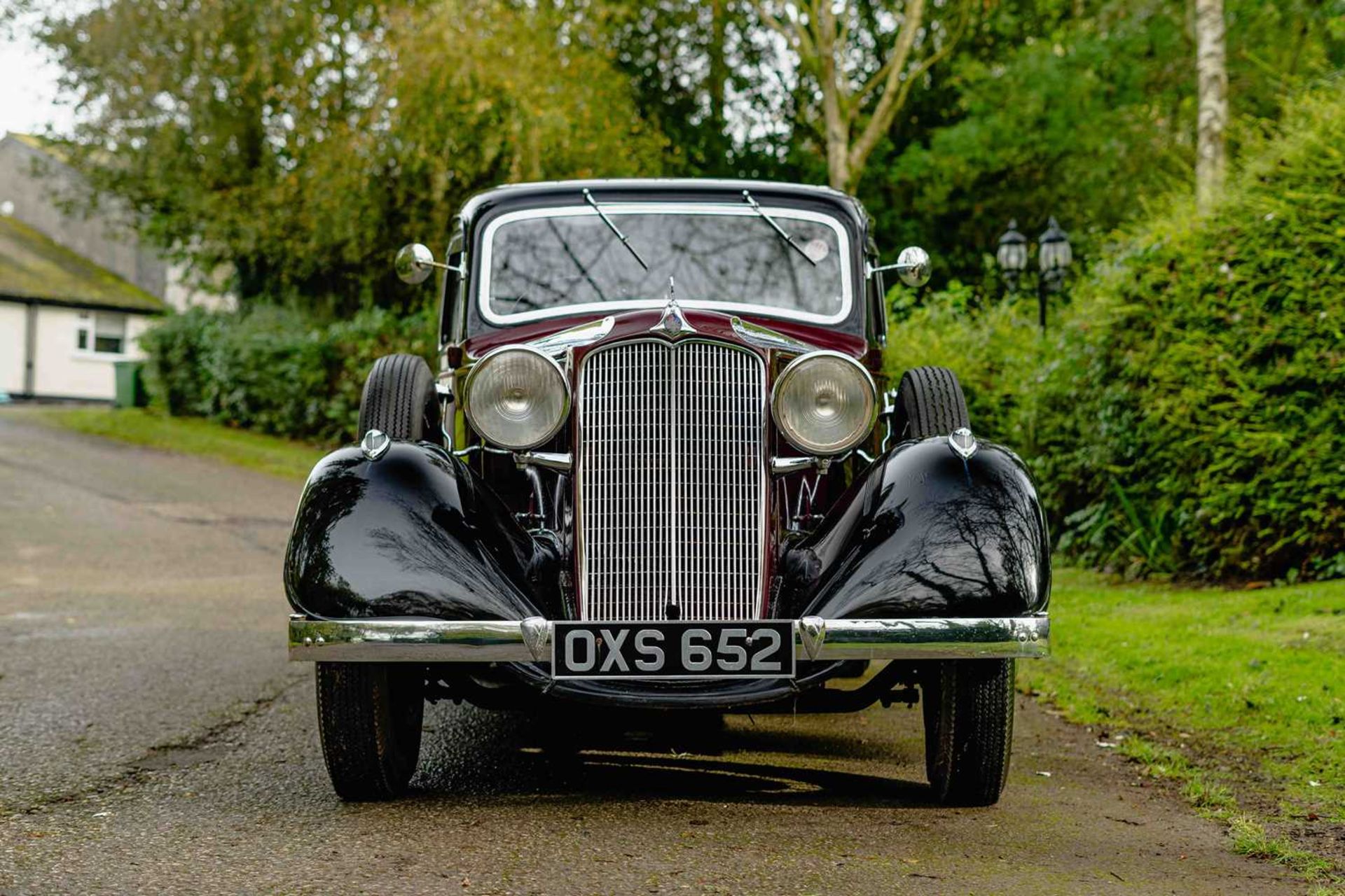 1936 Vauxhall Big Six ***NO RESERVE*** By repute one of just nine surviving Grosvenor-bodied Vauxhal - Image 3 of 47