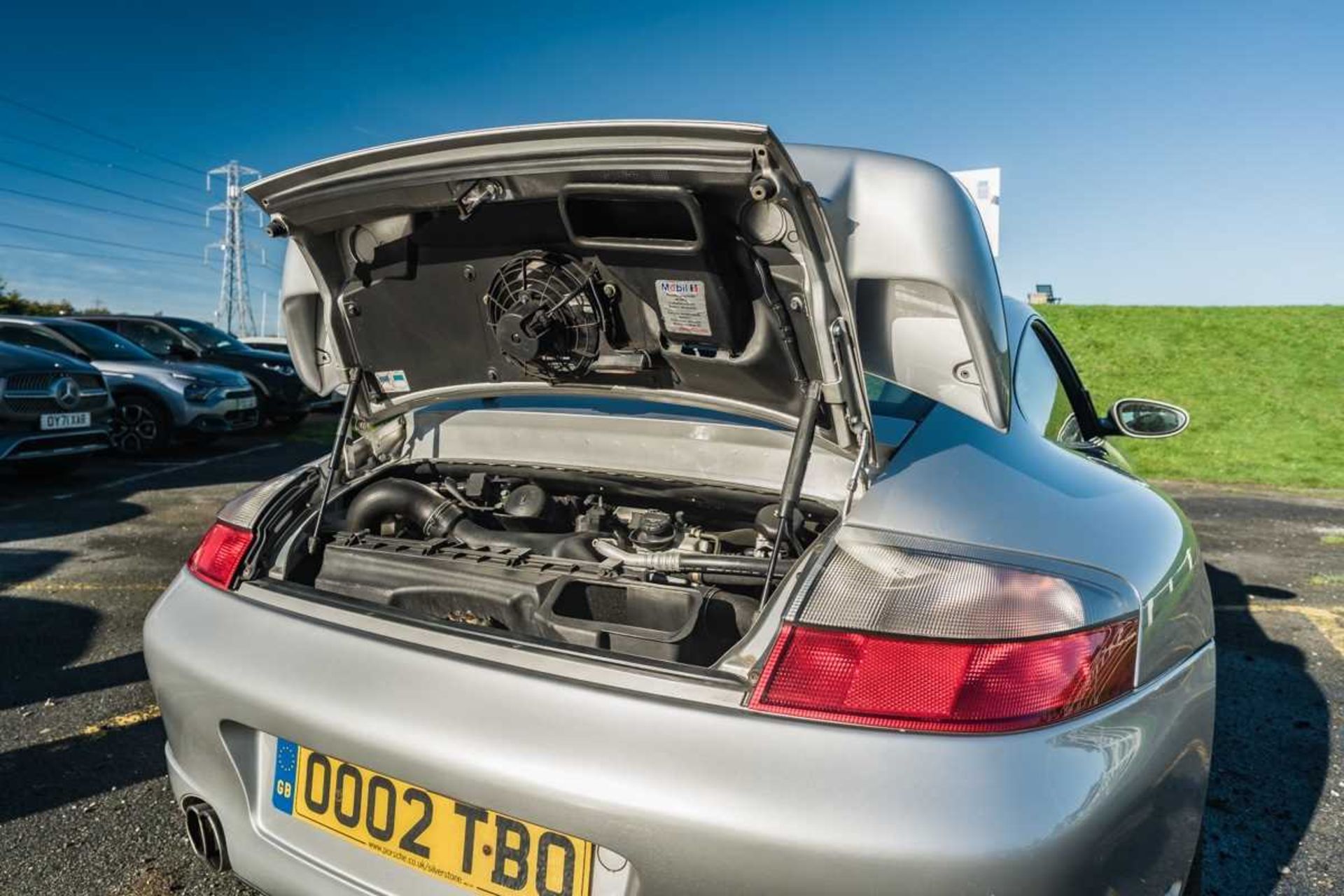 2002 Porsche 911 Turbo Specified with factory Aero-kit, sunroof and manual transmission  - Image 53 of 58