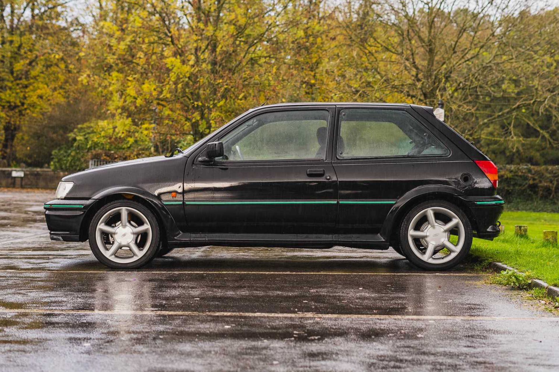 1991 Ford Fiesta RS Turbo Largely-original, save for the fitment of Mondeo-type alloy wheels  - Image 6 of 45