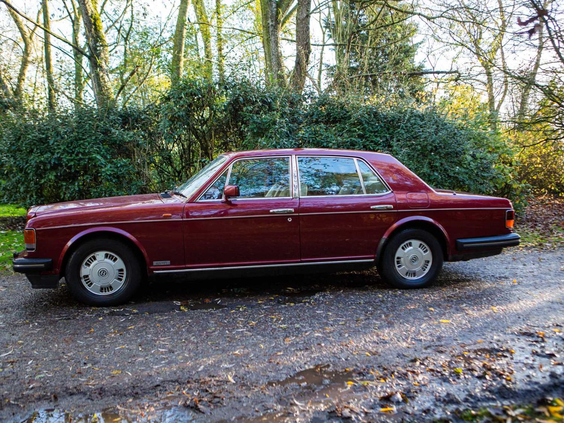 1994 Bentley Brooklands ***NO RESERVE*** Recently the subject of much maintenance to the drivetrain, - Image 4 of 44