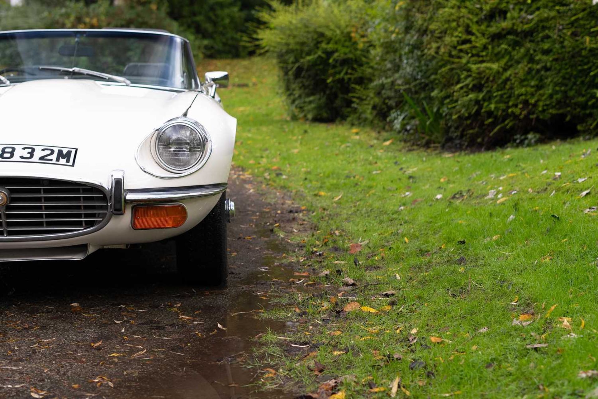 1973 Jaguar E-Type Roadster  A credible 37,000 mile right-hand drive, home market example, specified - Image 5 of 58