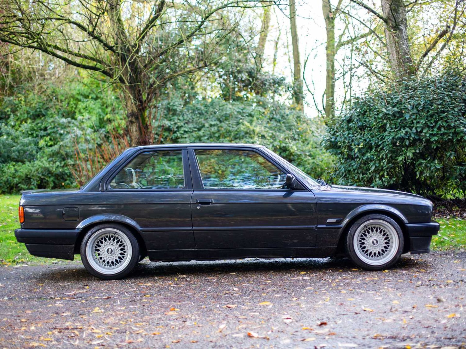 1990 BMW 318i Lux ***NO RESERVE*** A nine-keeper, 160k-mile example, with full service history  - Image 8 of 39