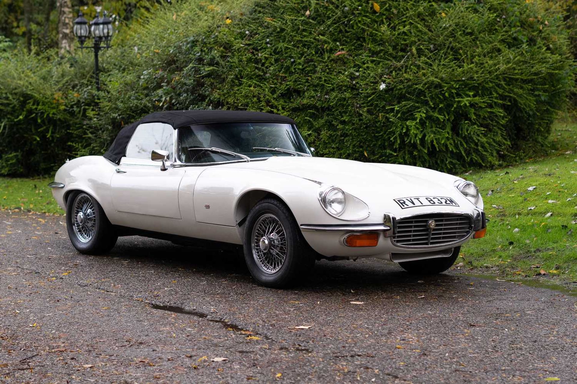 1973 Jaguar E-Type Roadster  A credible 37,000 mile right-hand drive, home market example, specified - Image 2 of 58