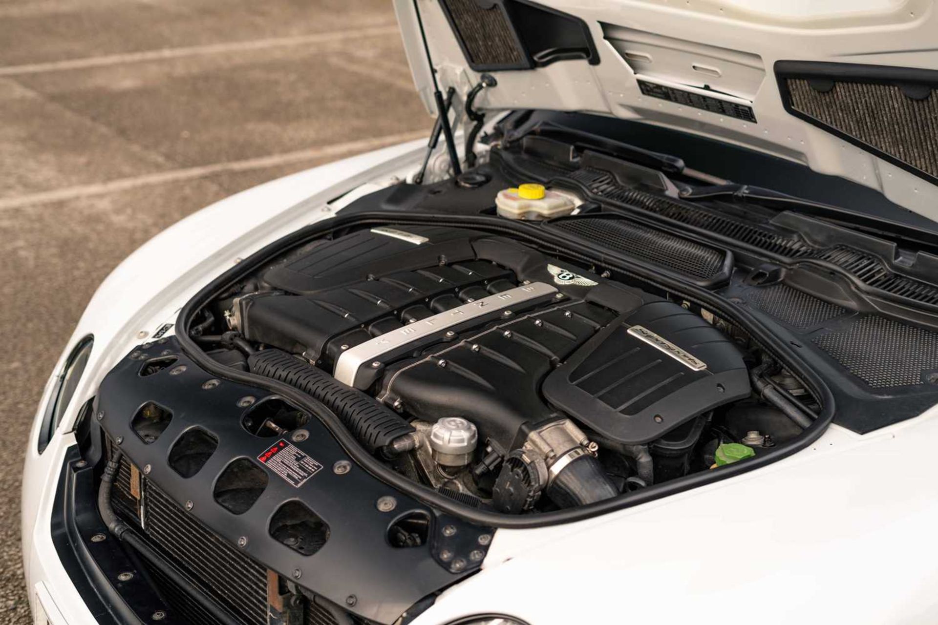 2011 Bentley GTC Supersports Finished in striking Glacier White and riding on gloss black 20” alloy  - Image 65 of 68