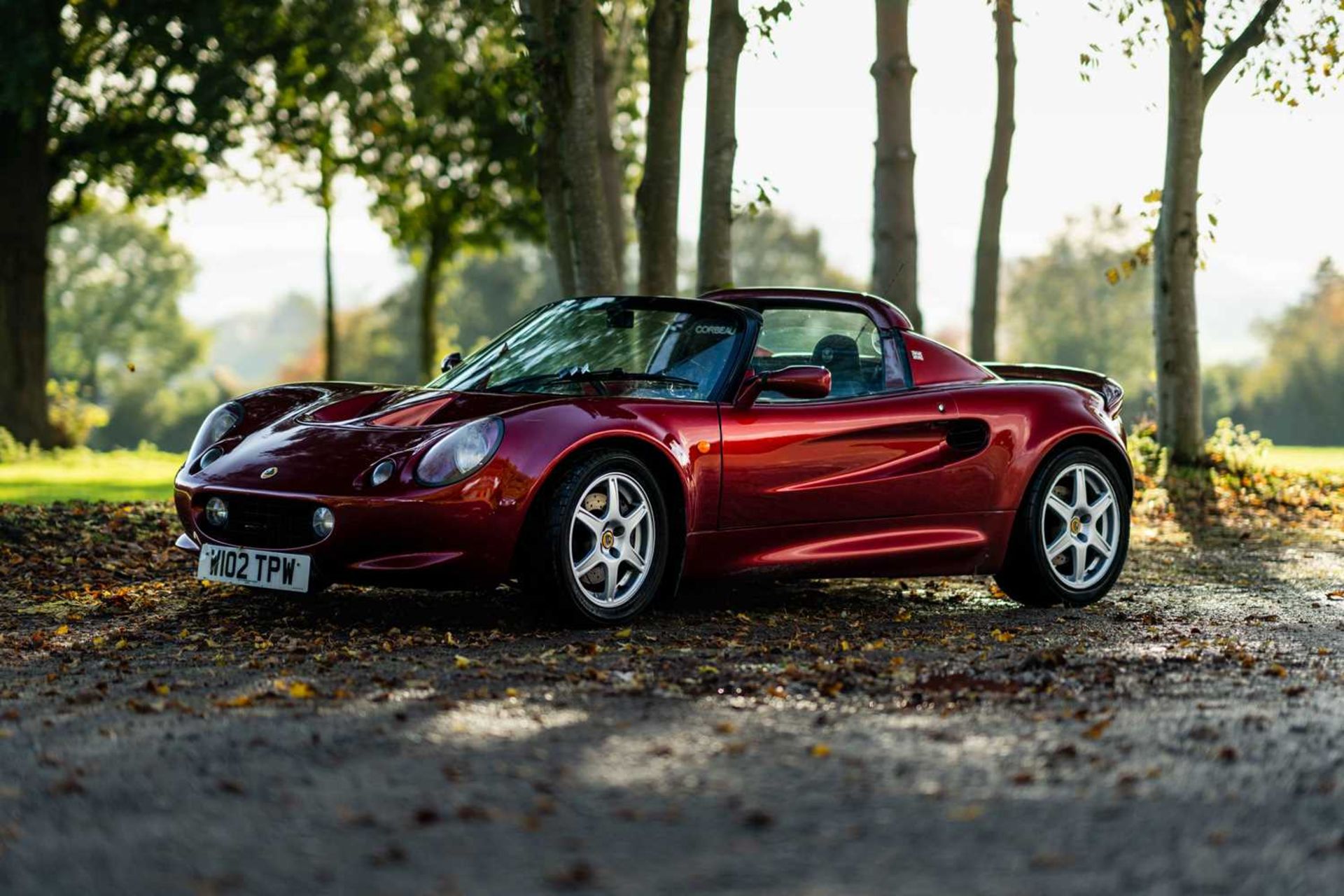 2000 Lotus Elise 111S A five-keeper, 68,085-mile example, upgraded with Corbeau race seat / harness  - Image 5 of 51