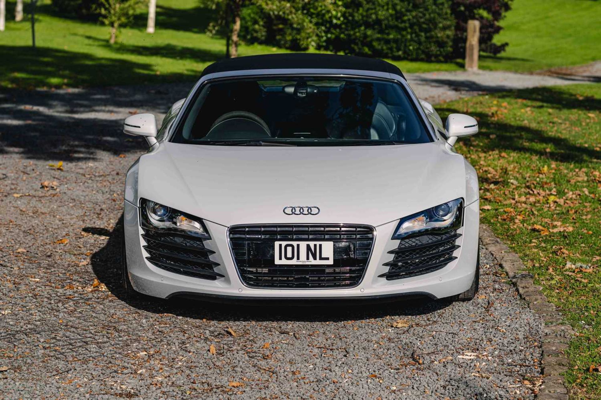 2010 Audi R8 Spyder V8 Specified in Suzuka Grey, with a Black Nappa leather interior and just 22,500 - Image 3 of 57