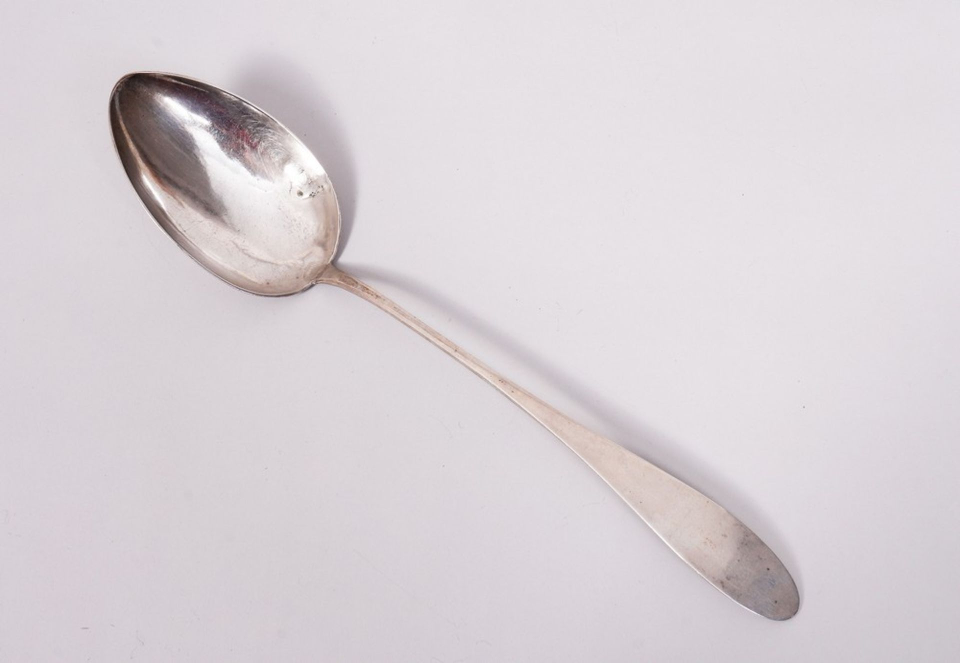 Large serving spoon, silver, Franz Joachim Riesmann (master 1814-26), Lübeck, 1st half 19th C. - Image 2 of 5