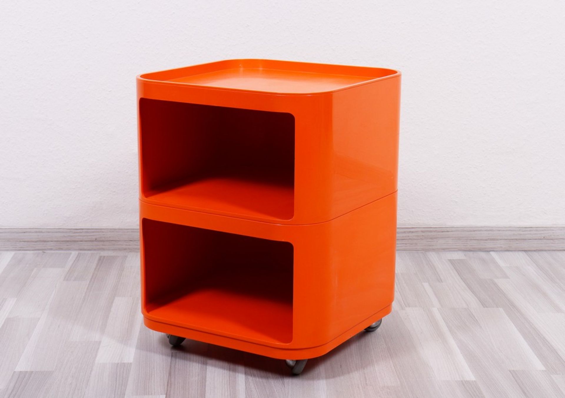 Small container on wheels, design Anna Castelli for Kartell, Italy, c. 1970