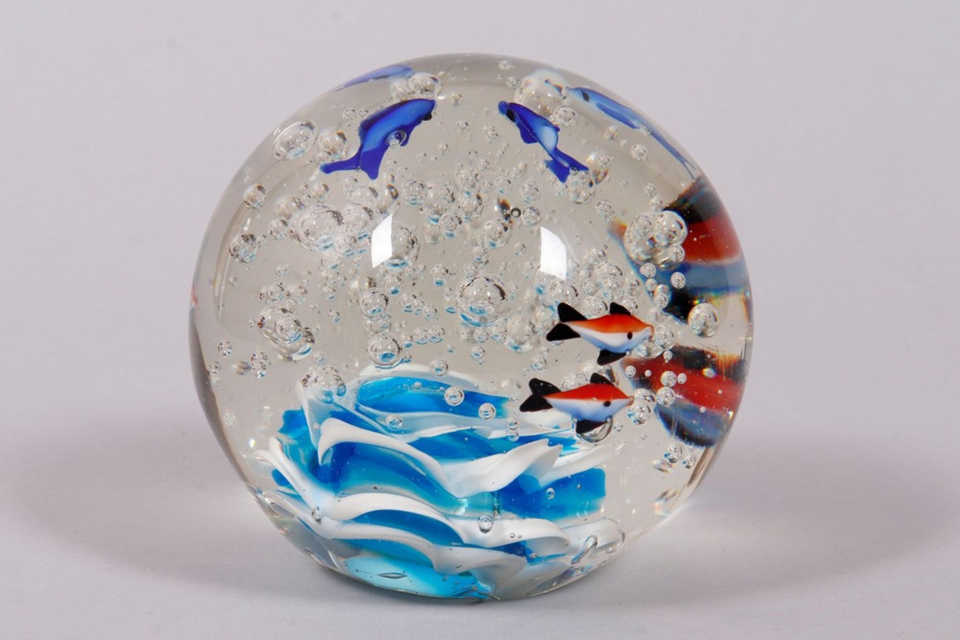 Large paperweight, probably Murano, Italy, 20th C. - Image 2 of 5