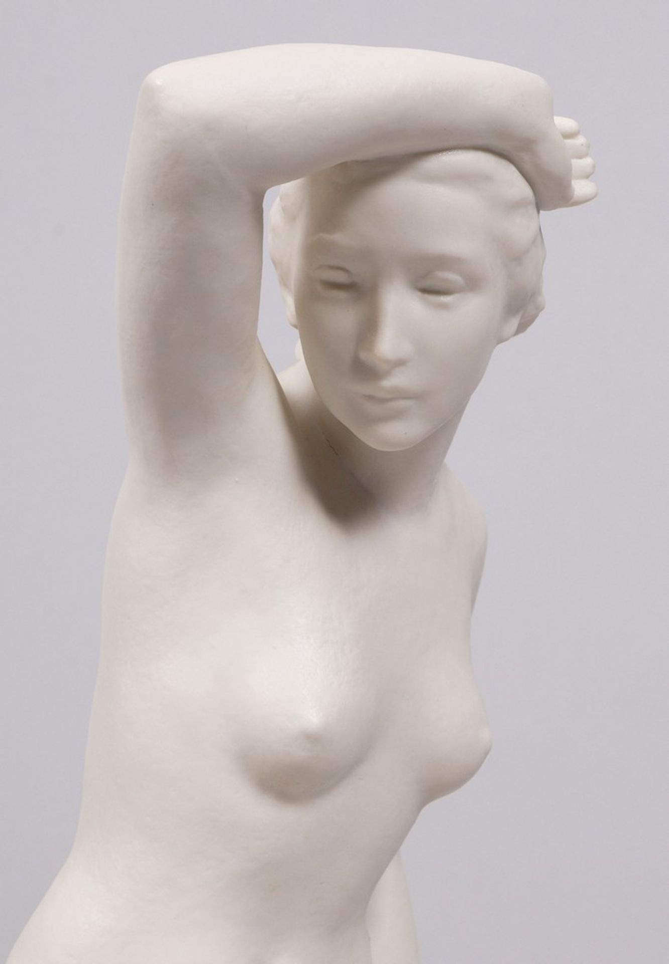 "Ausschauende" (Torso), Entwurf Rudolf Kaesbach, Ausführung Rosenthal, 20.Jh.  - Bild 3 aus 5