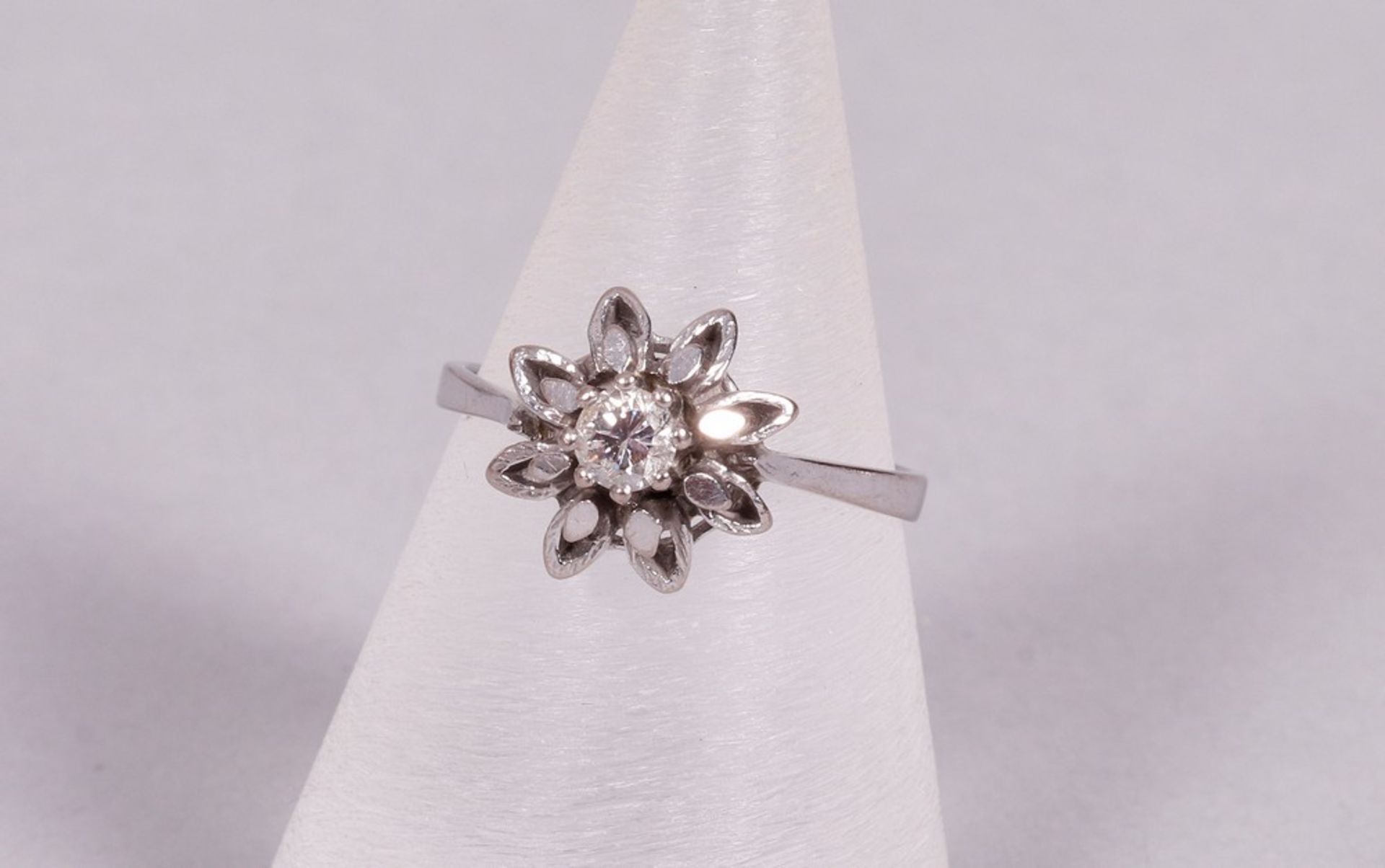 Solitaire ring, 585 WG