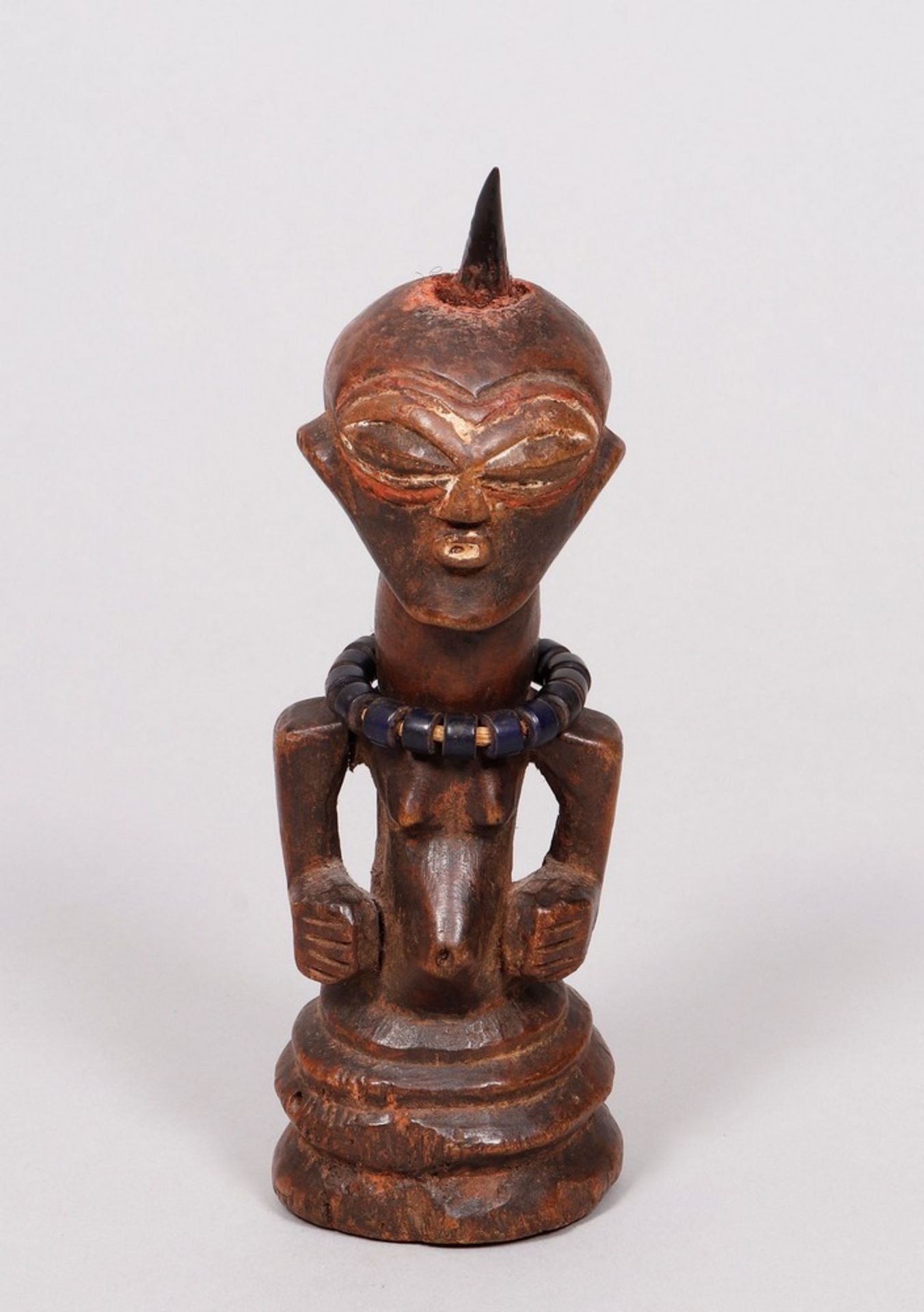 Songe-Fetischfigur (Nkisi), Kongo, 1. H. 20.Jh.  - Bild 2 aus 4