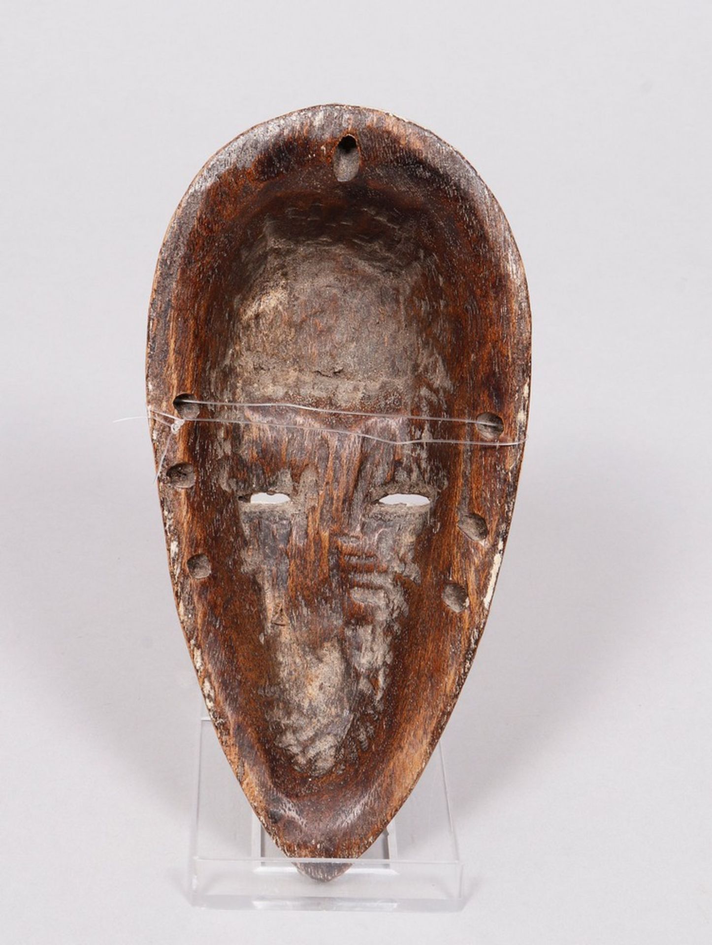 Kleine Lega-Maske (Rega), Zaire, 1. H. 20.Jh.  - Bild 2 aus 4