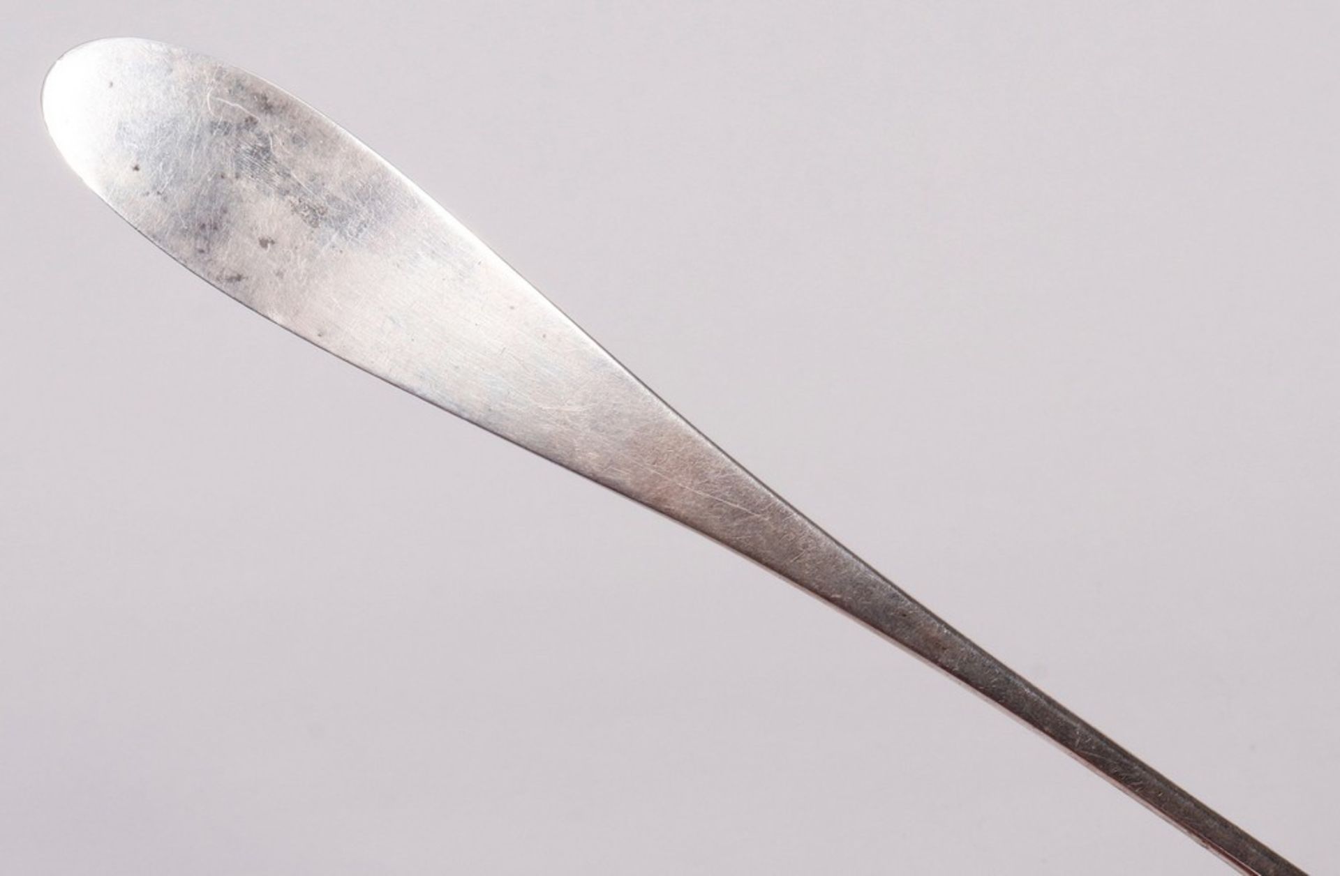 Large serving spoon, silver, Franz Joachim Riesmann (master 1814-26), Lübeck, 1st half 19th C. - Image 3 of 5