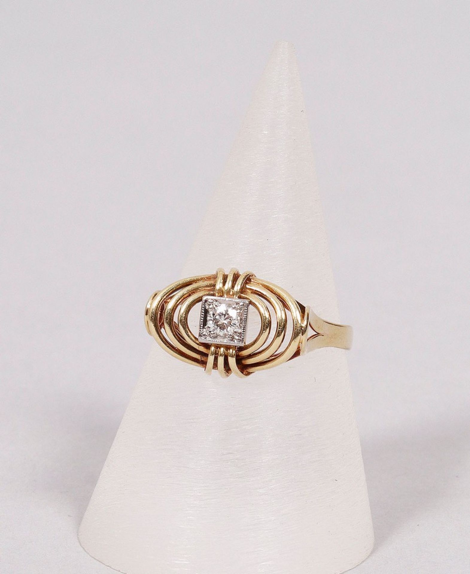 Art Deco ring, 585 gold, brilliant in the centre