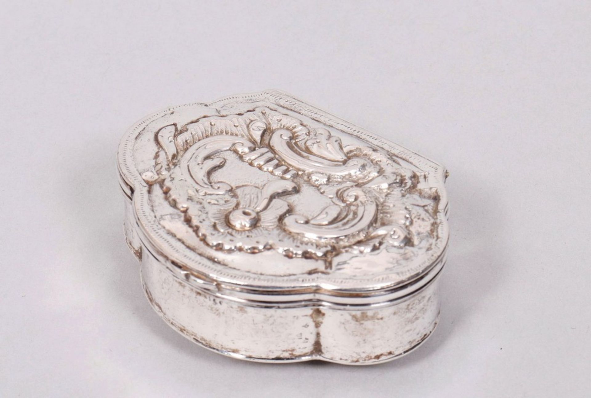 Baroque snuff box, silver, Christian Hecht (1733-1794), Jever, 2nd half 18th C.