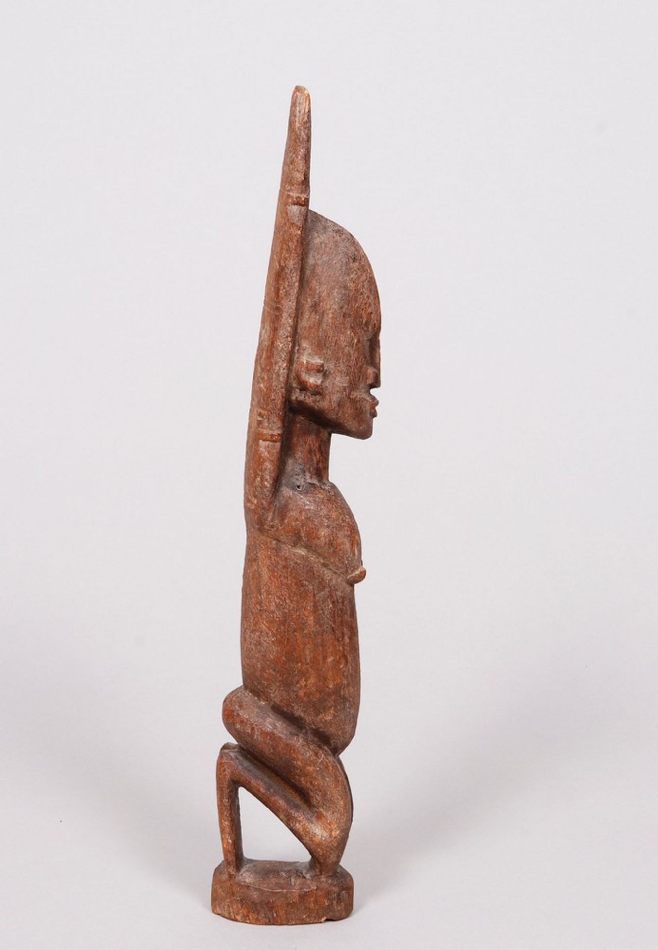 Weibliche Dogon-Figur, Mali, 1. H. 20.Jh.  - Bild 3 aus 4