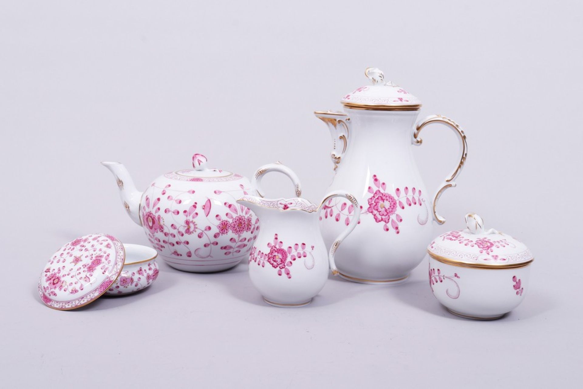 Coffee/tea service for 6 persons, Meissen, form "Neuer Ausschnitt", decor "Indisch Purpur", 20th C. - Image 5 of 8