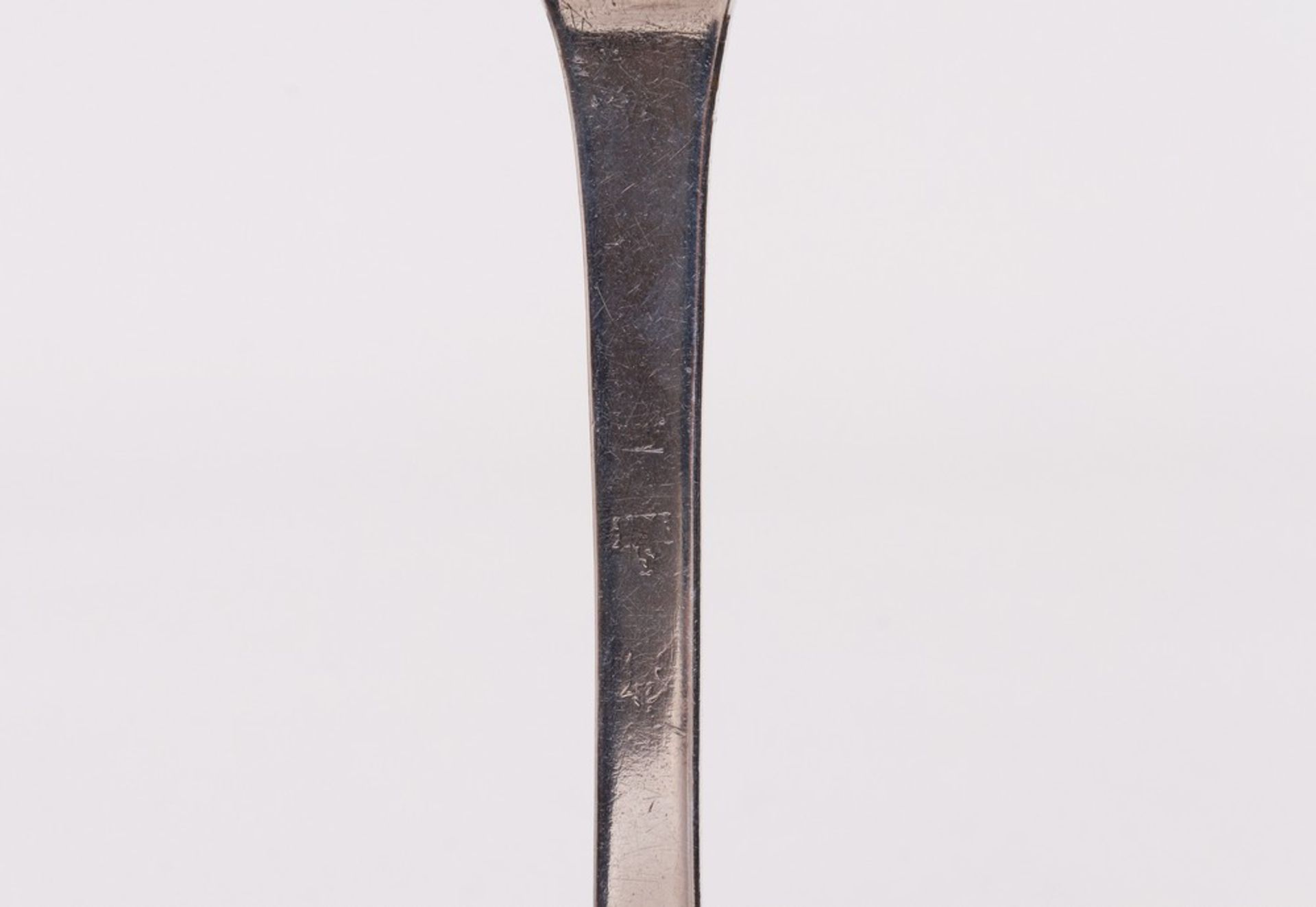 Großer Servierlöffel, 900er Silber (getestet), wohl Aachen, 19.Jh.  - Bild 3 aus 3