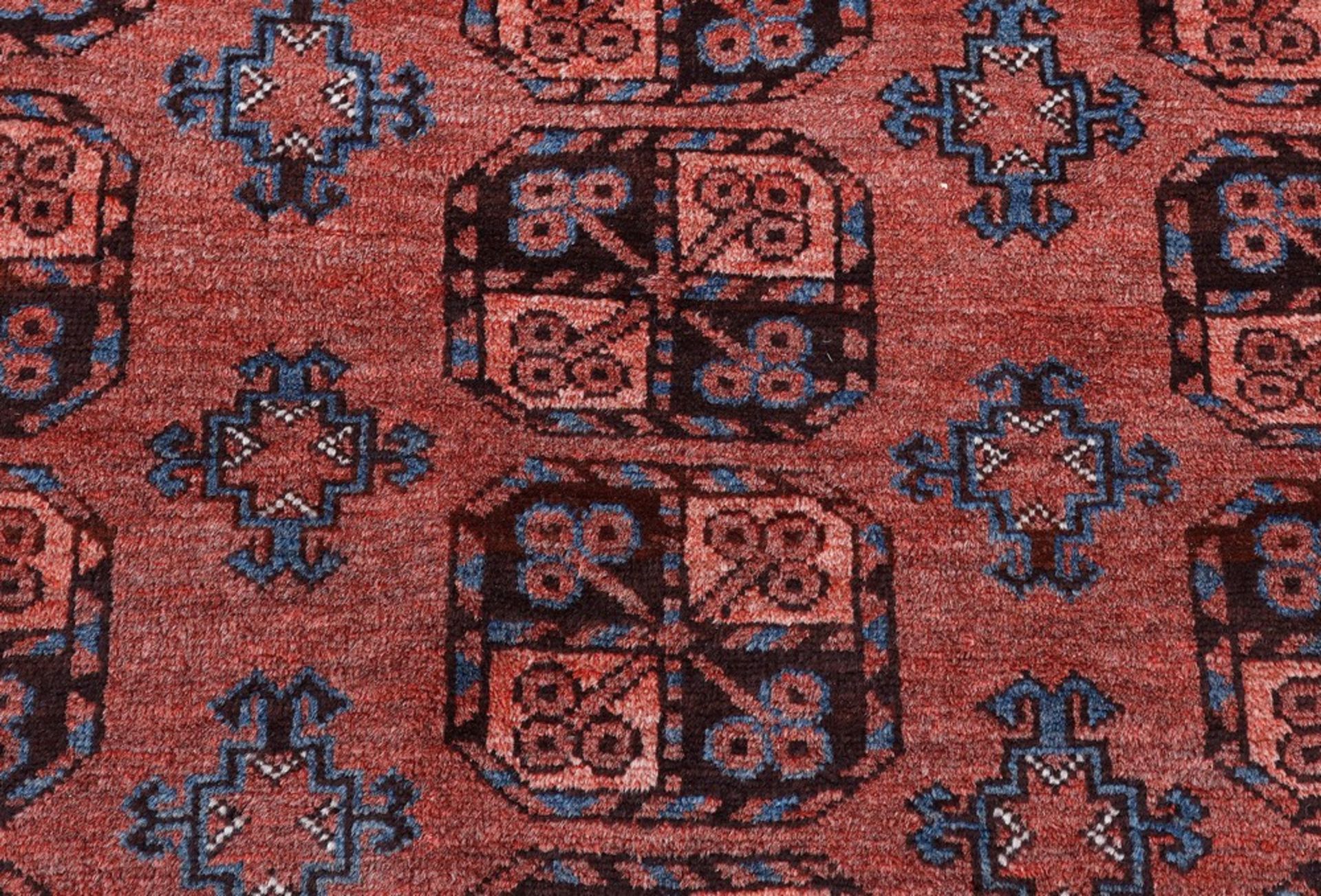 Carpet, Ersari, Afghanistan, c. 60 years old  - Image 2 of 2